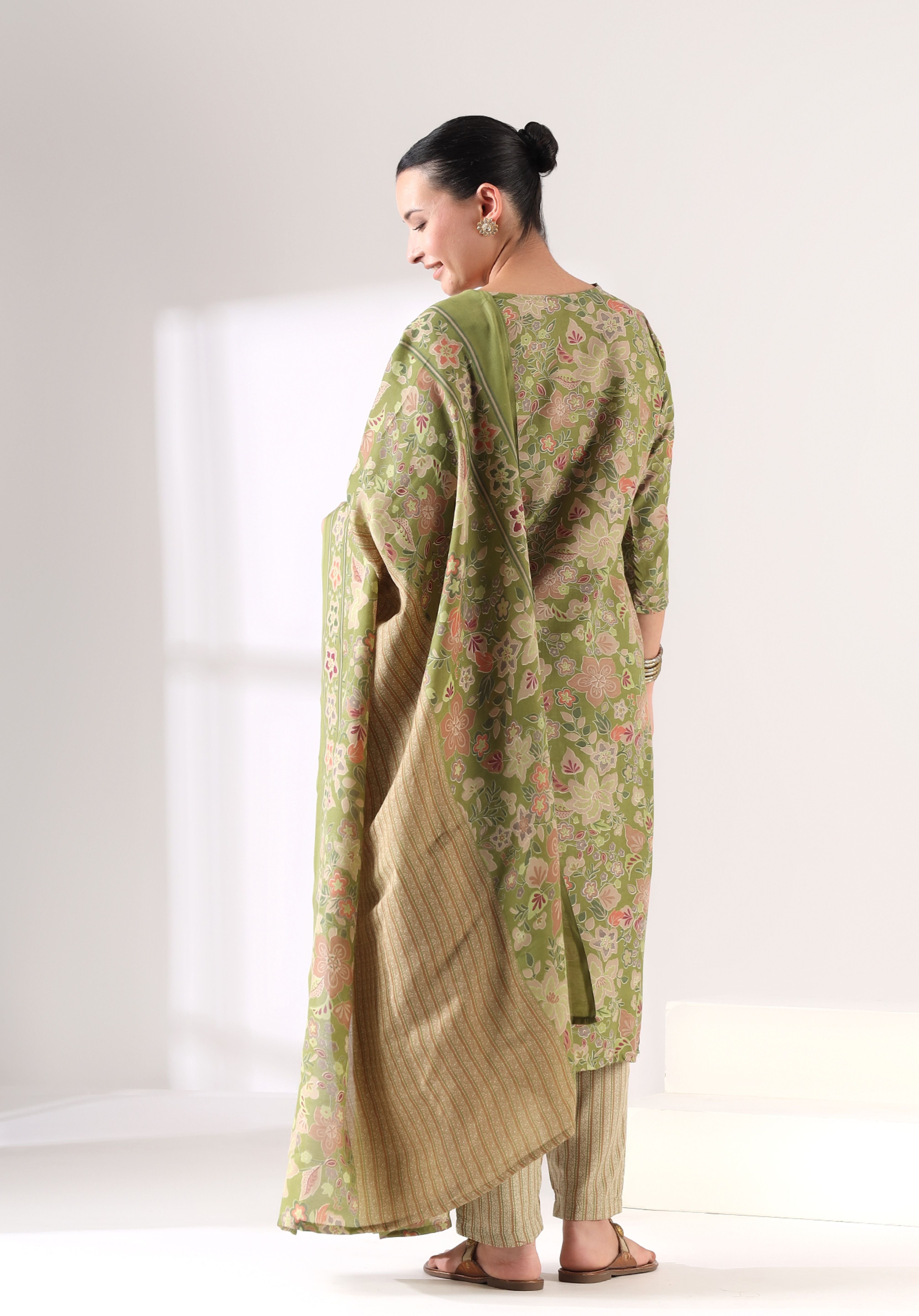 Fiza-e-Zariya Suit Set