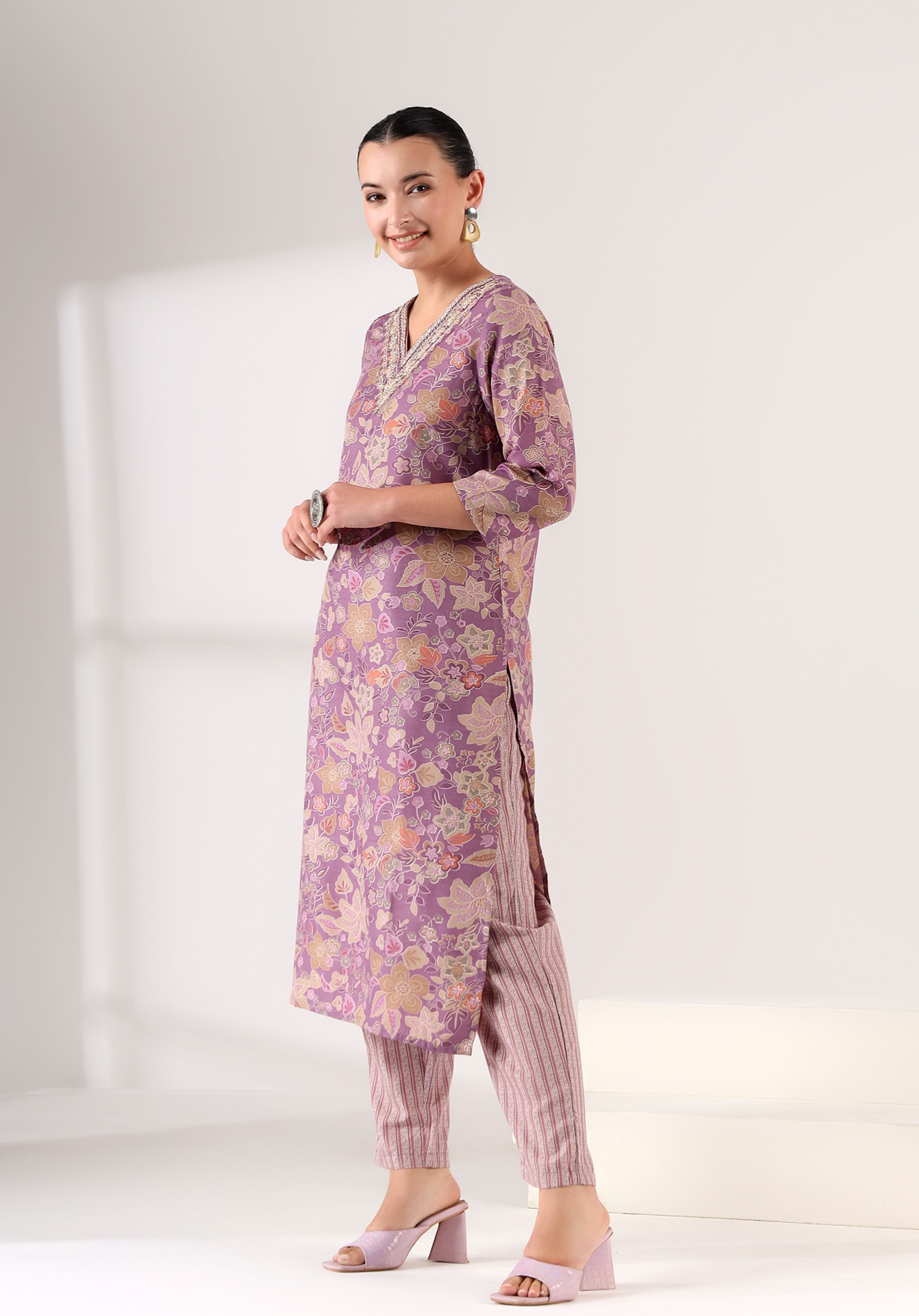 Kashmiri Kashish Suit Set