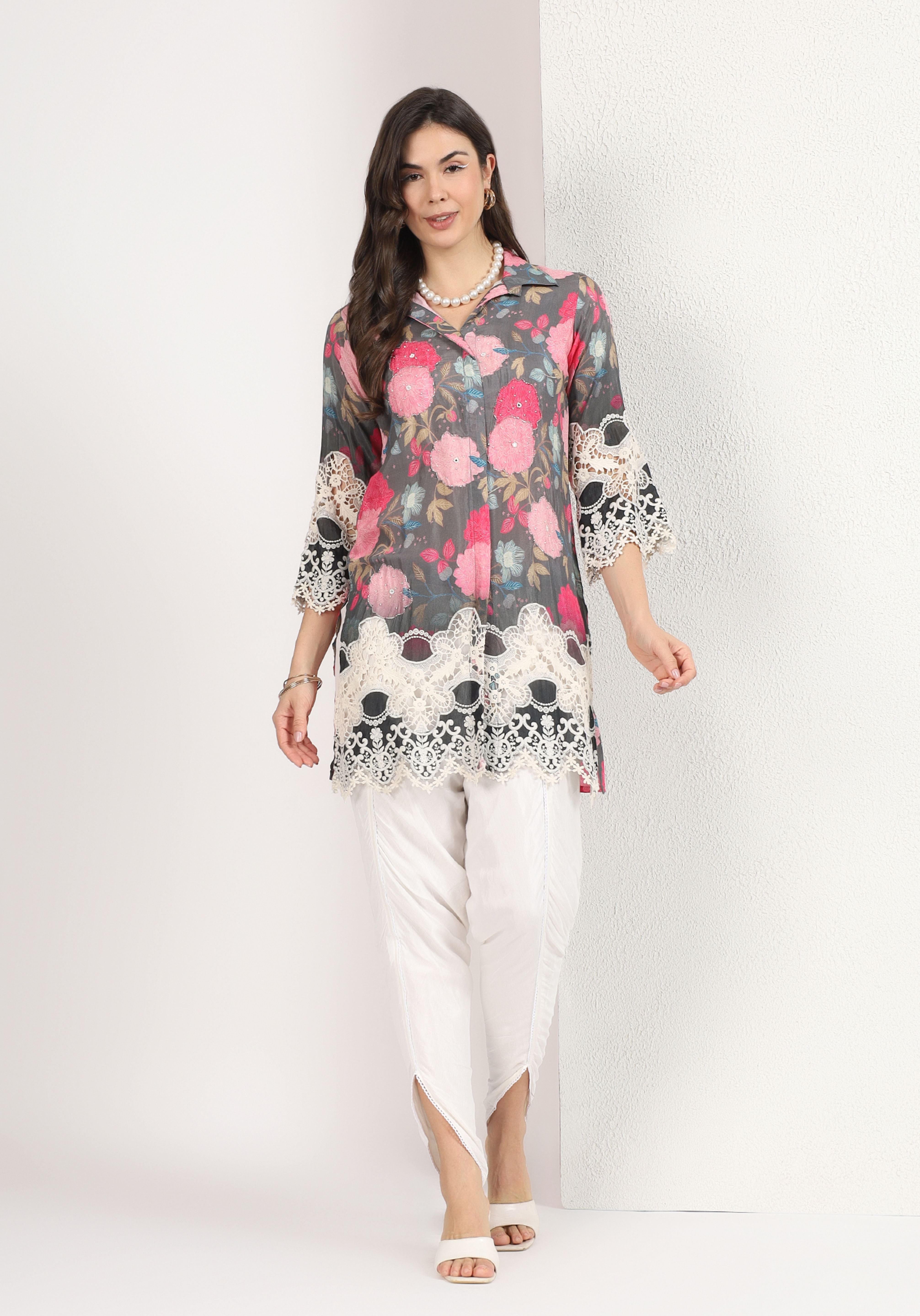 Grey Ojasvi Kurta Set