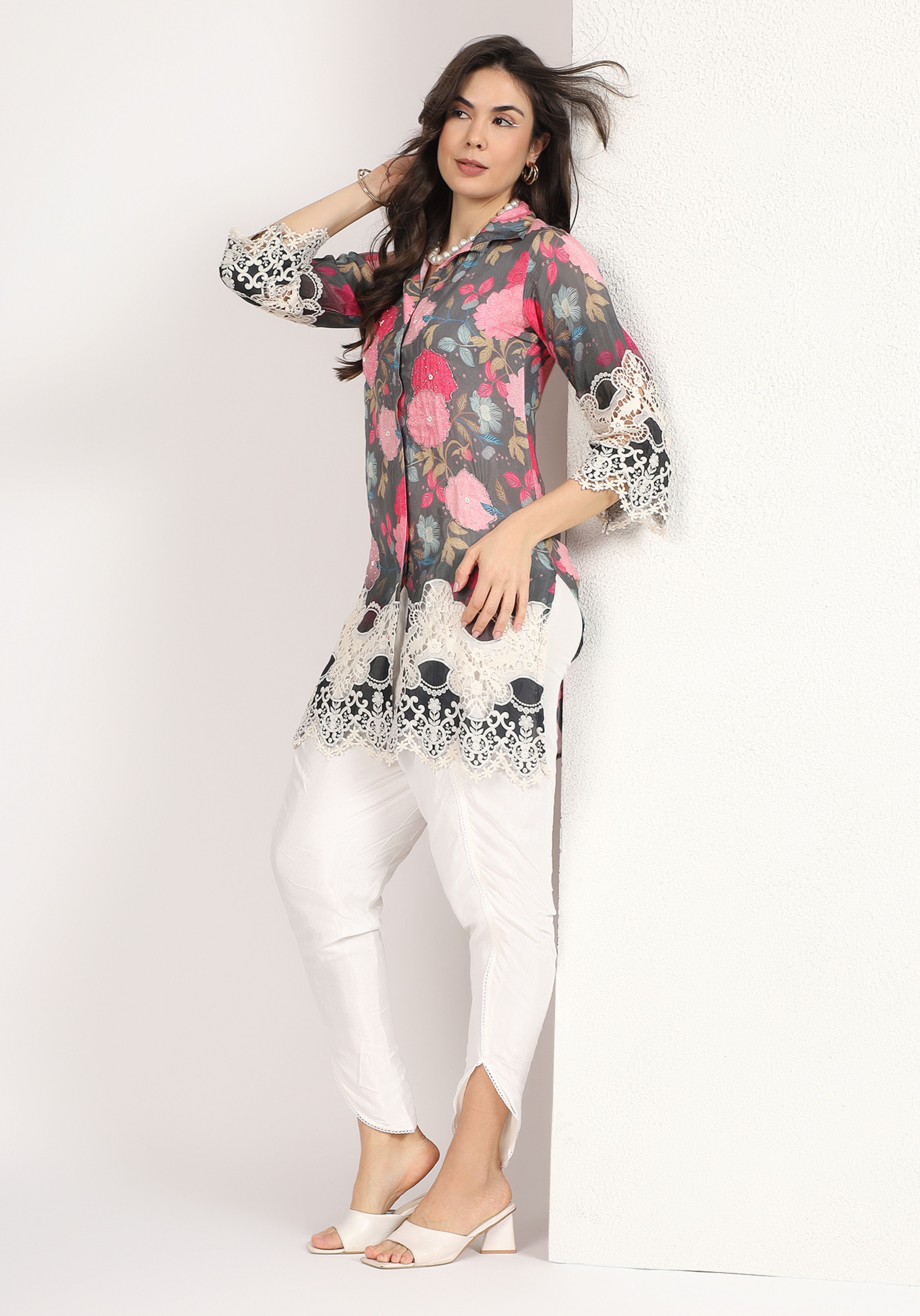Grey Ojasvi Kurta Set