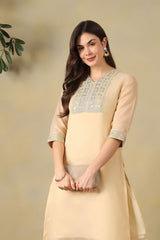 Cream Gayatrika Kurta Set