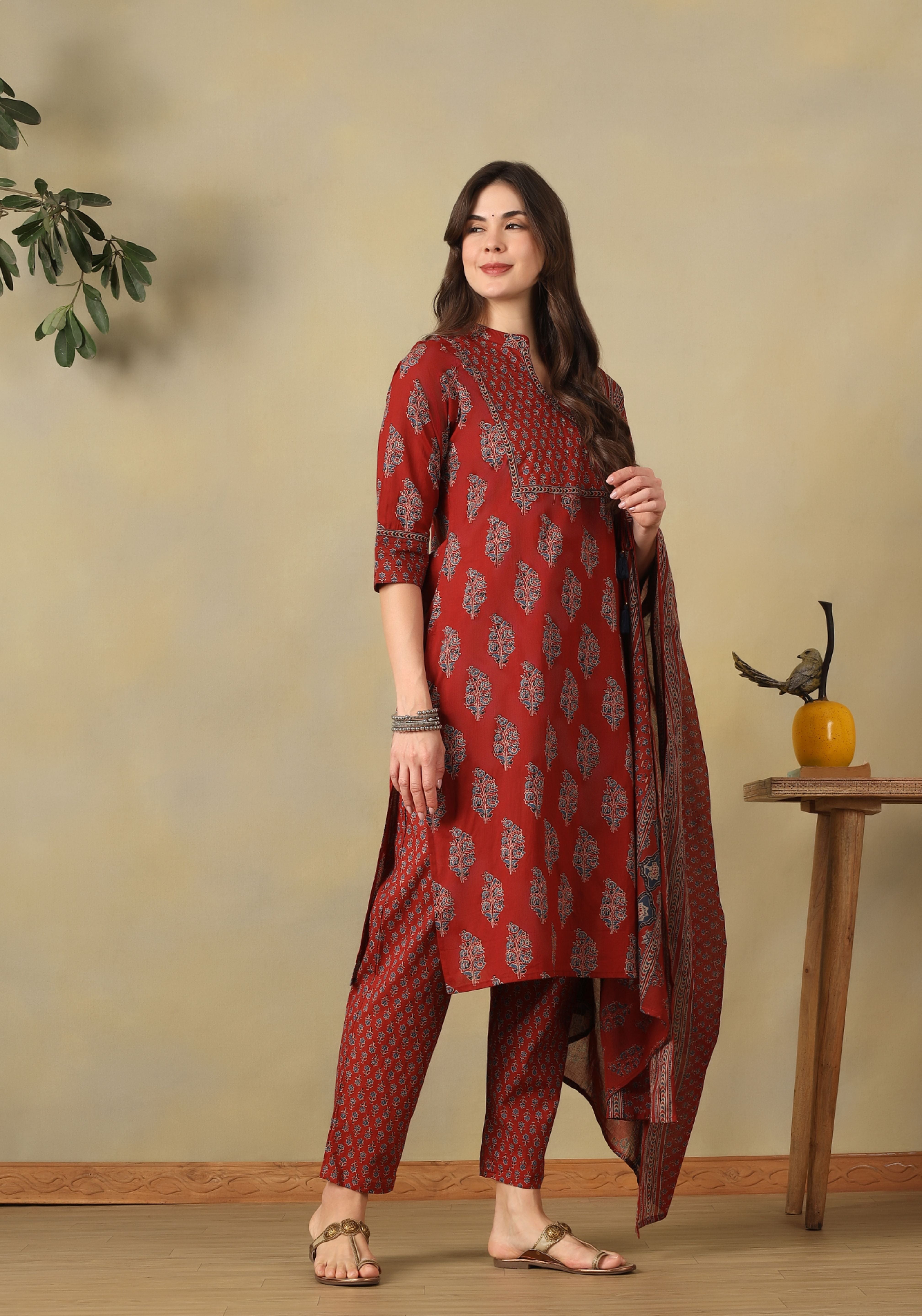 Red Yamini Suit Set