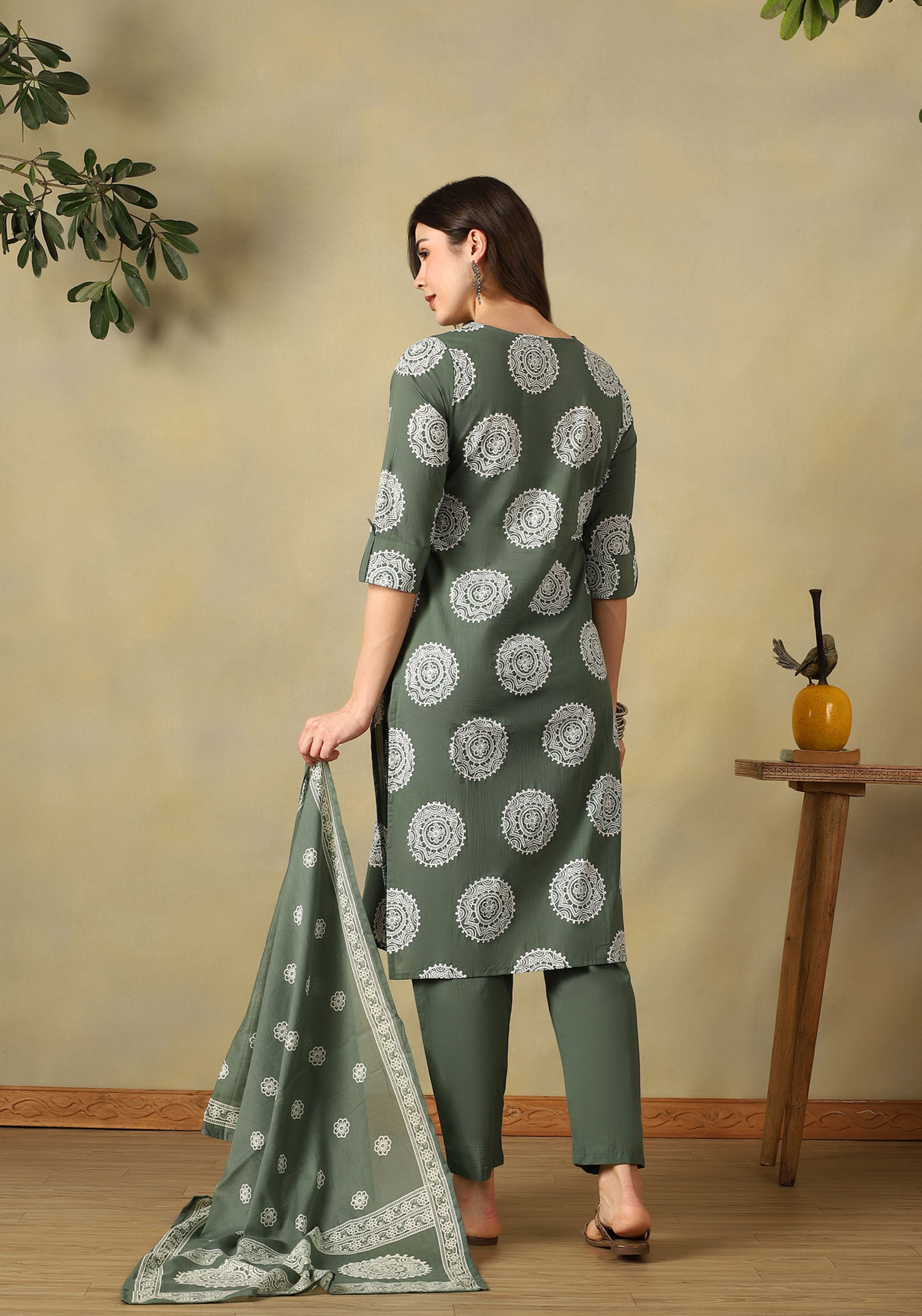Olive Mandala Jiya Straight Suit Set