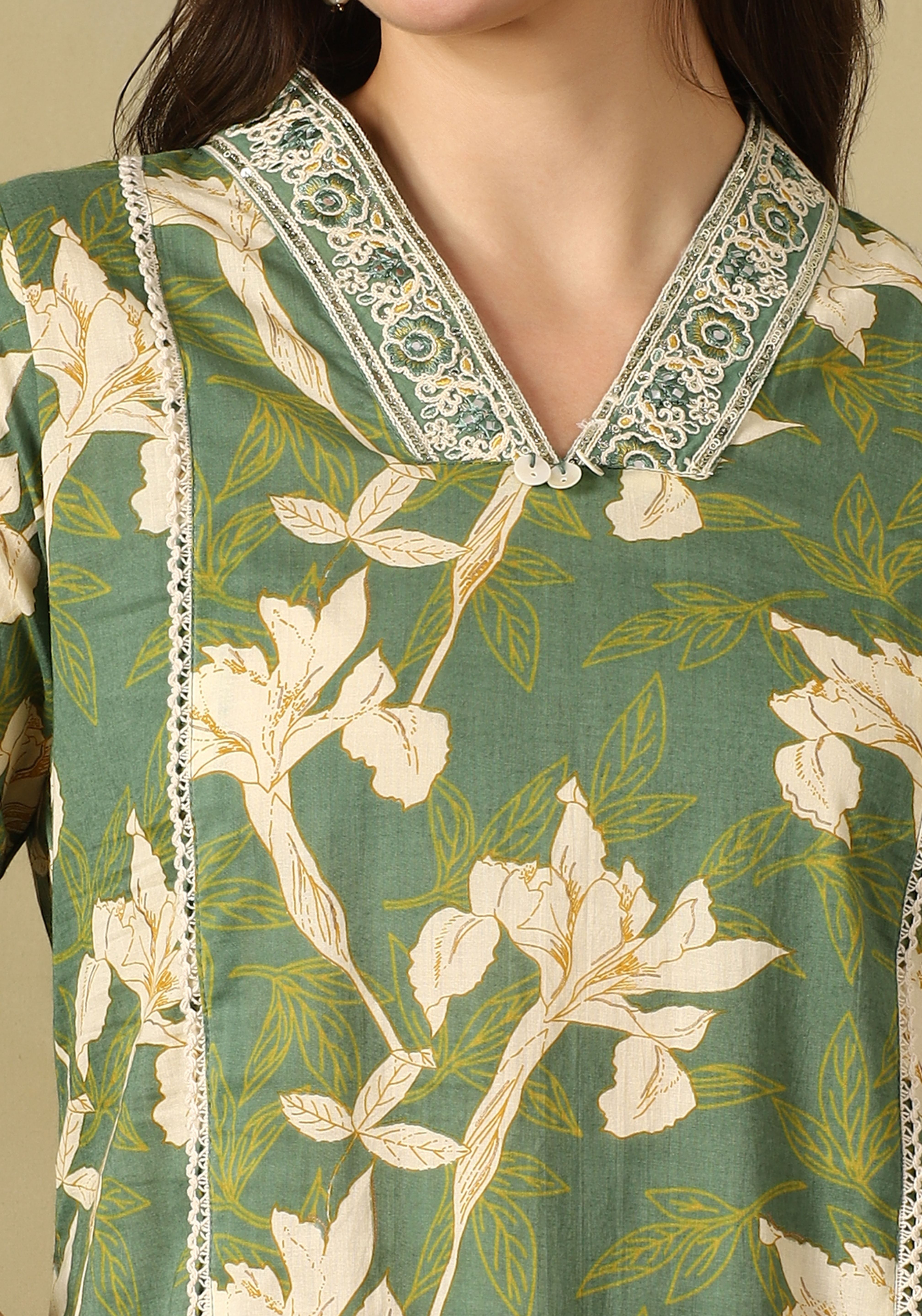 Green Shanvi Straight Suit Set