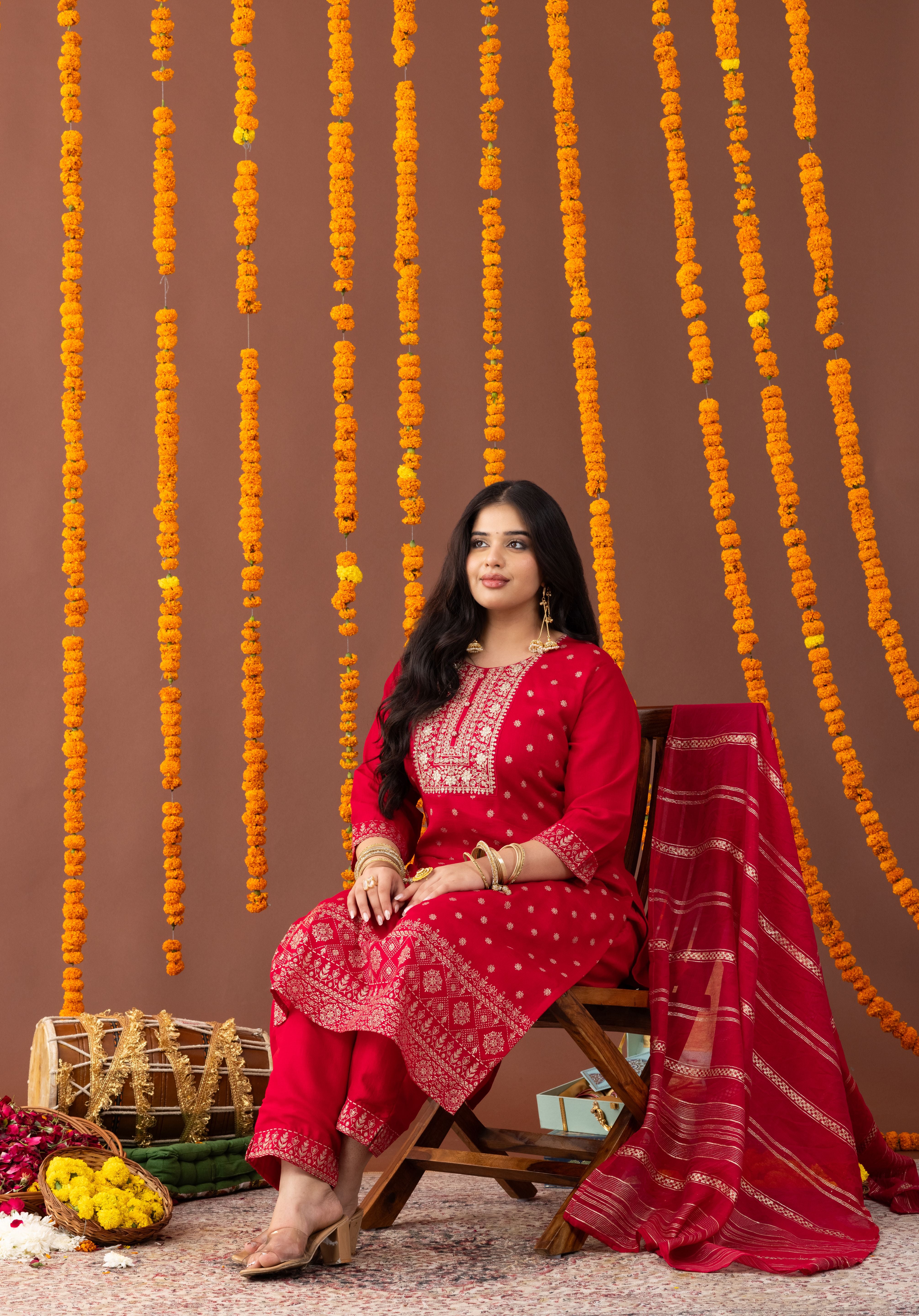 Surkh 3 Piece Suit Set