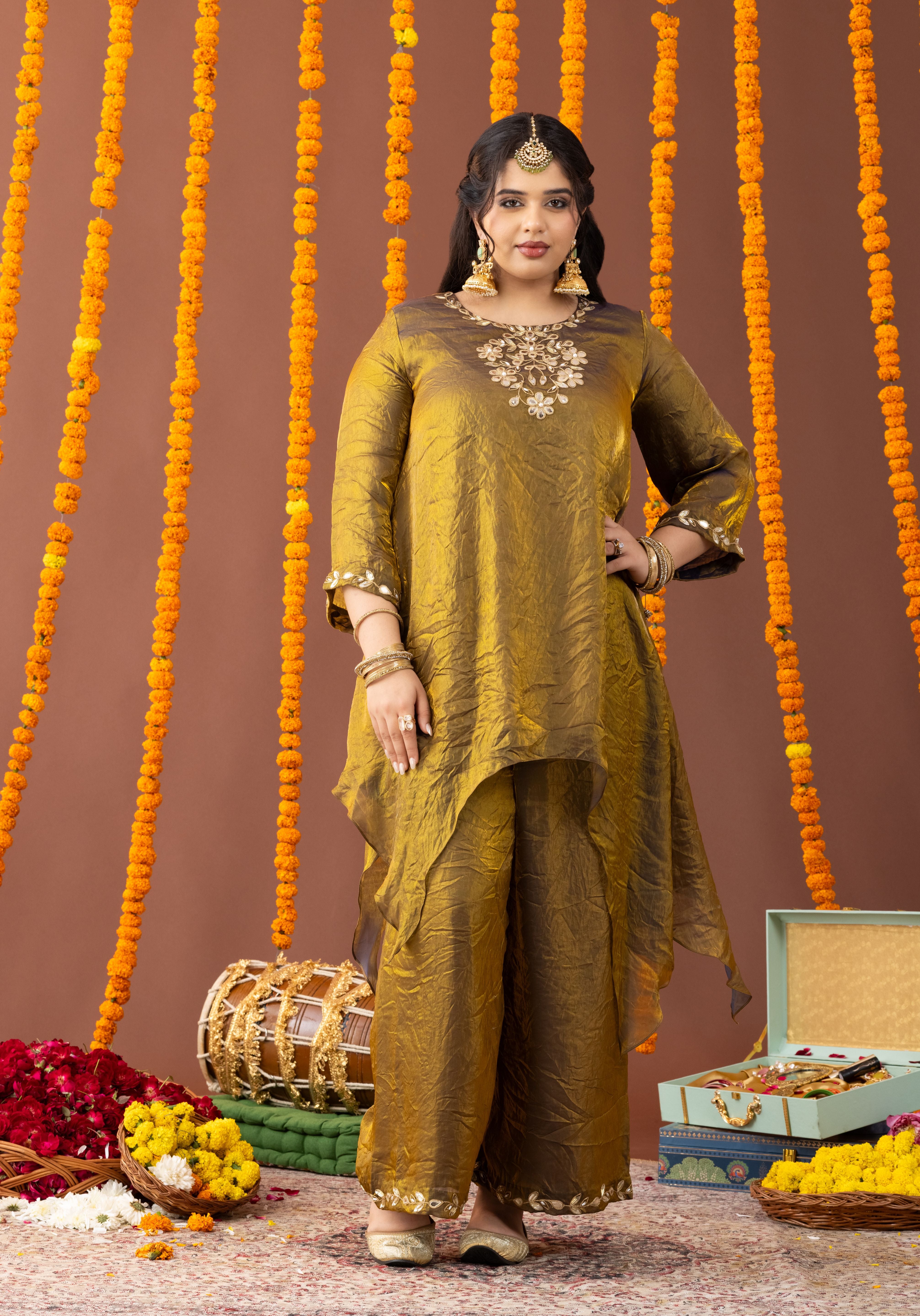 Crushed Golden Tilla-Work Kurta Co Ord Set