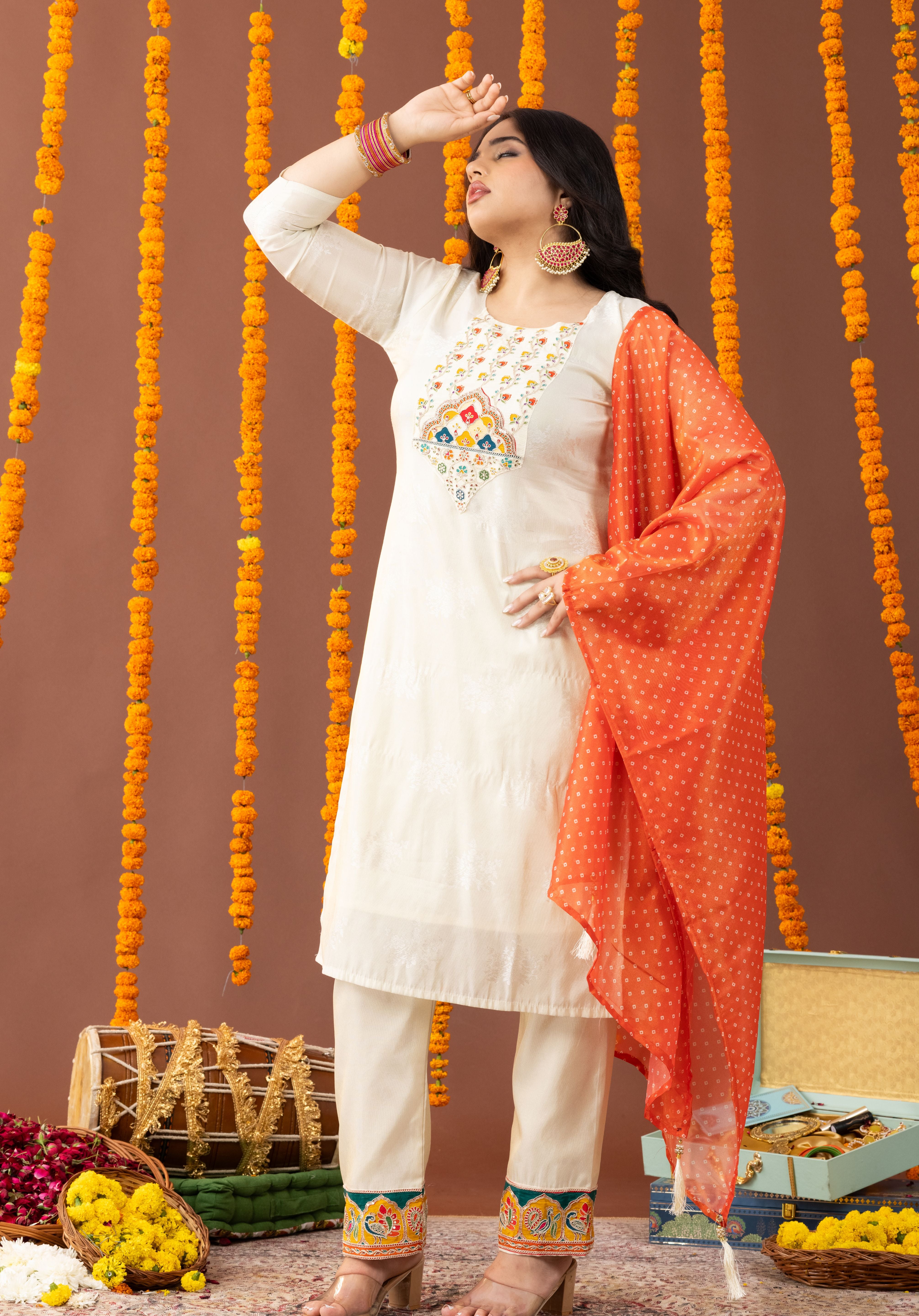 The Utsav Ivory Suite Set