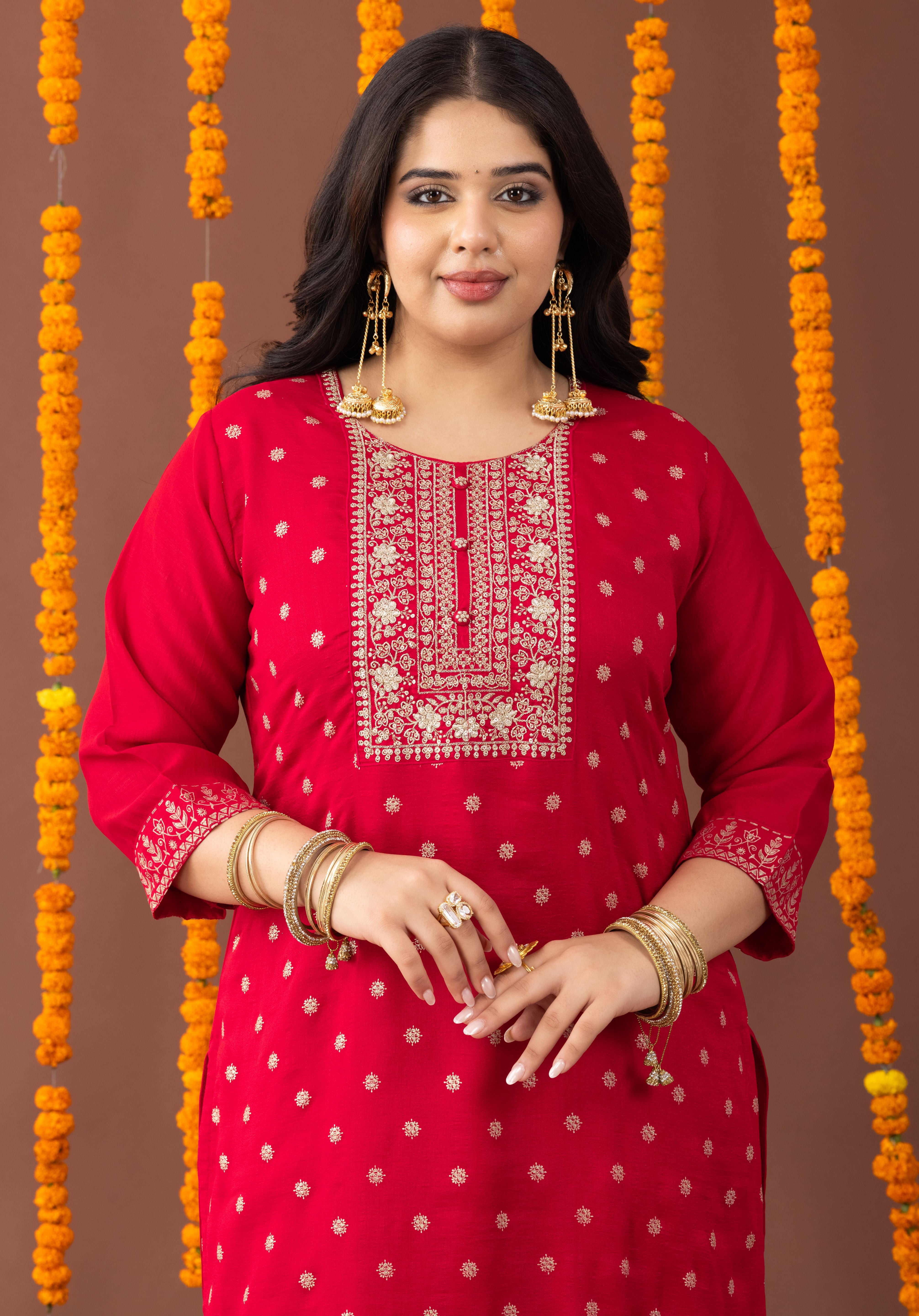 Surkh 3 Piece Suit Set