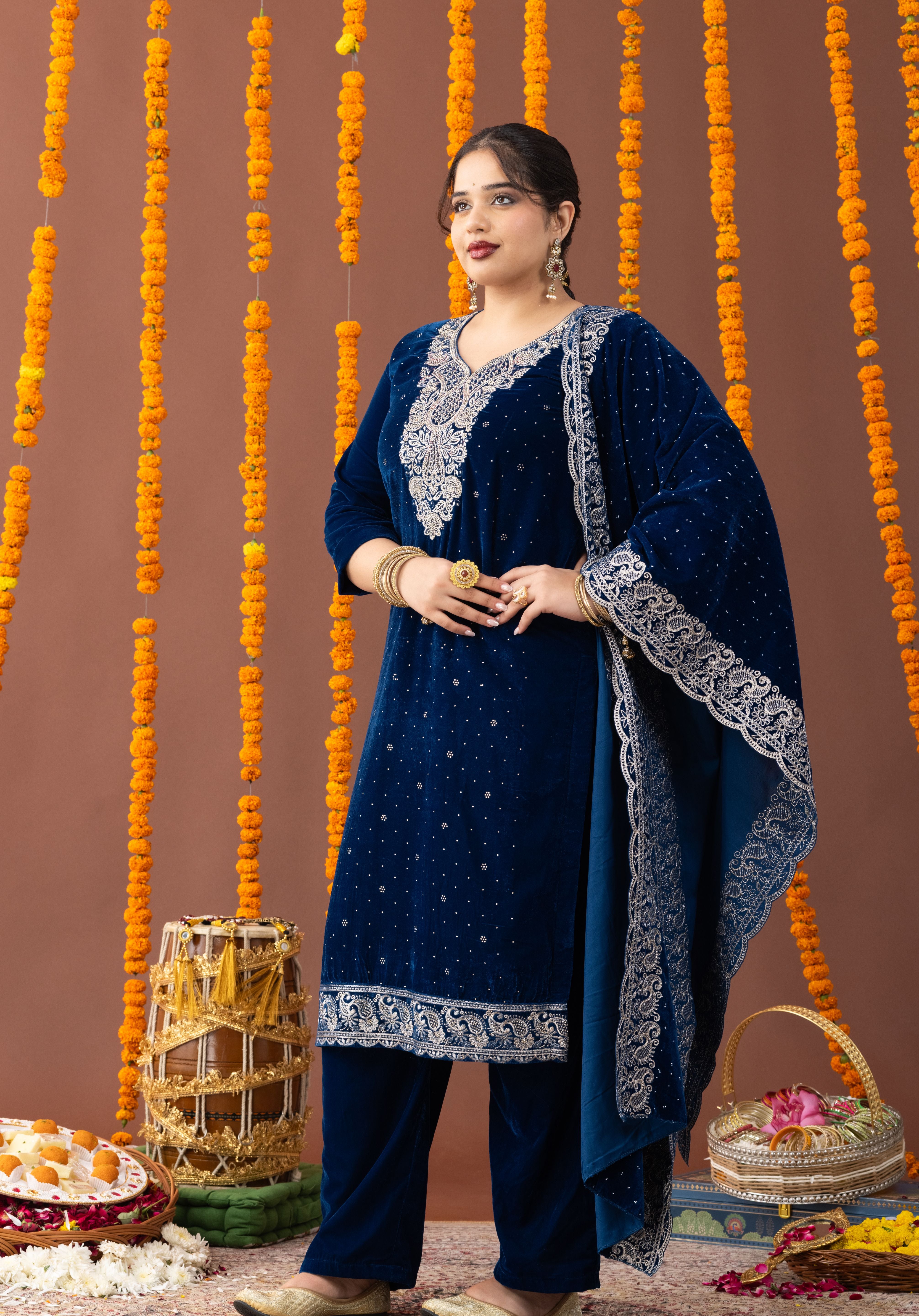 The Makhmal Velvet Festive Set