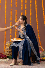 The Makhmal Velvet Festive Set