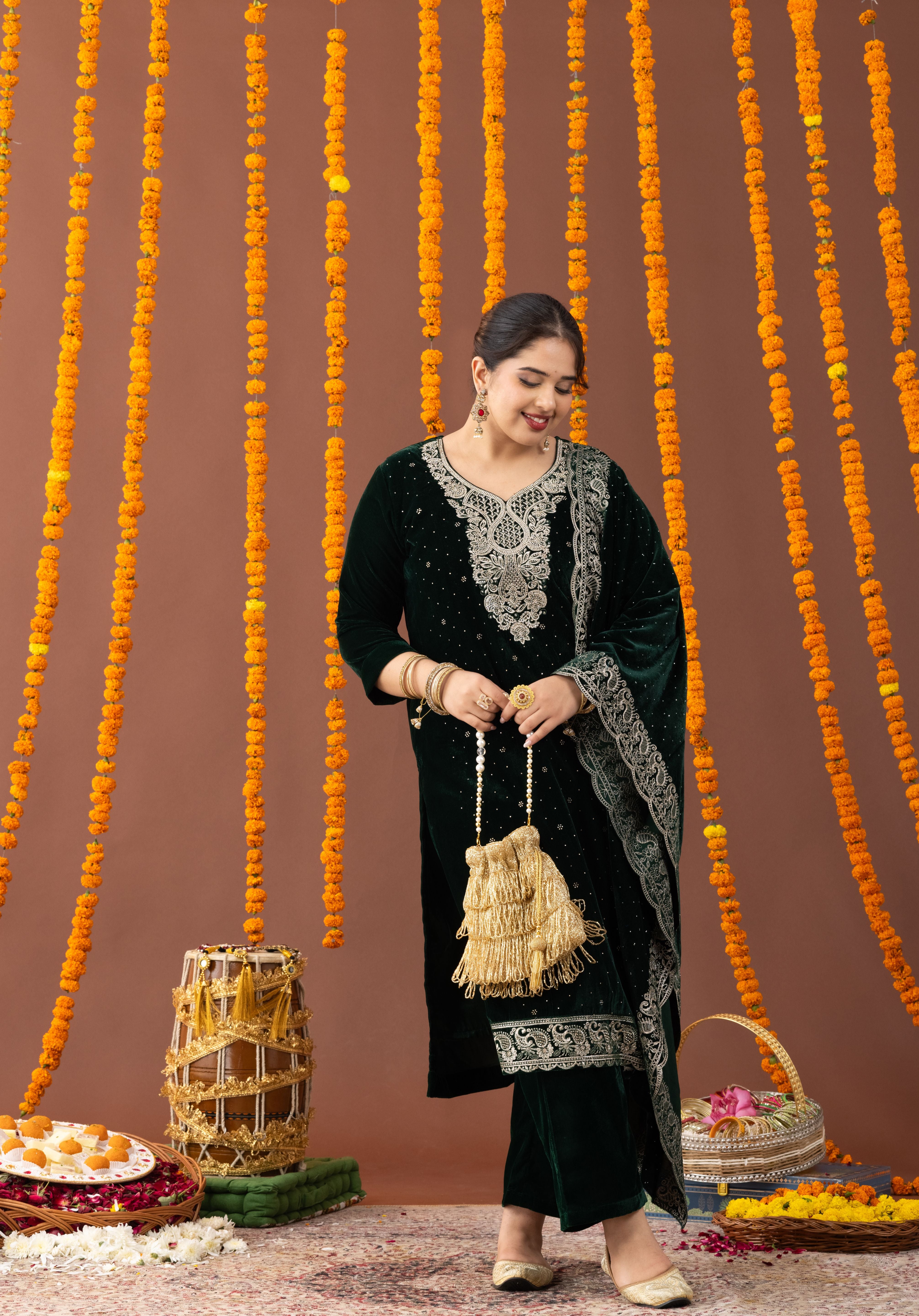 Mannat Velvet 3 Piece Suit Set