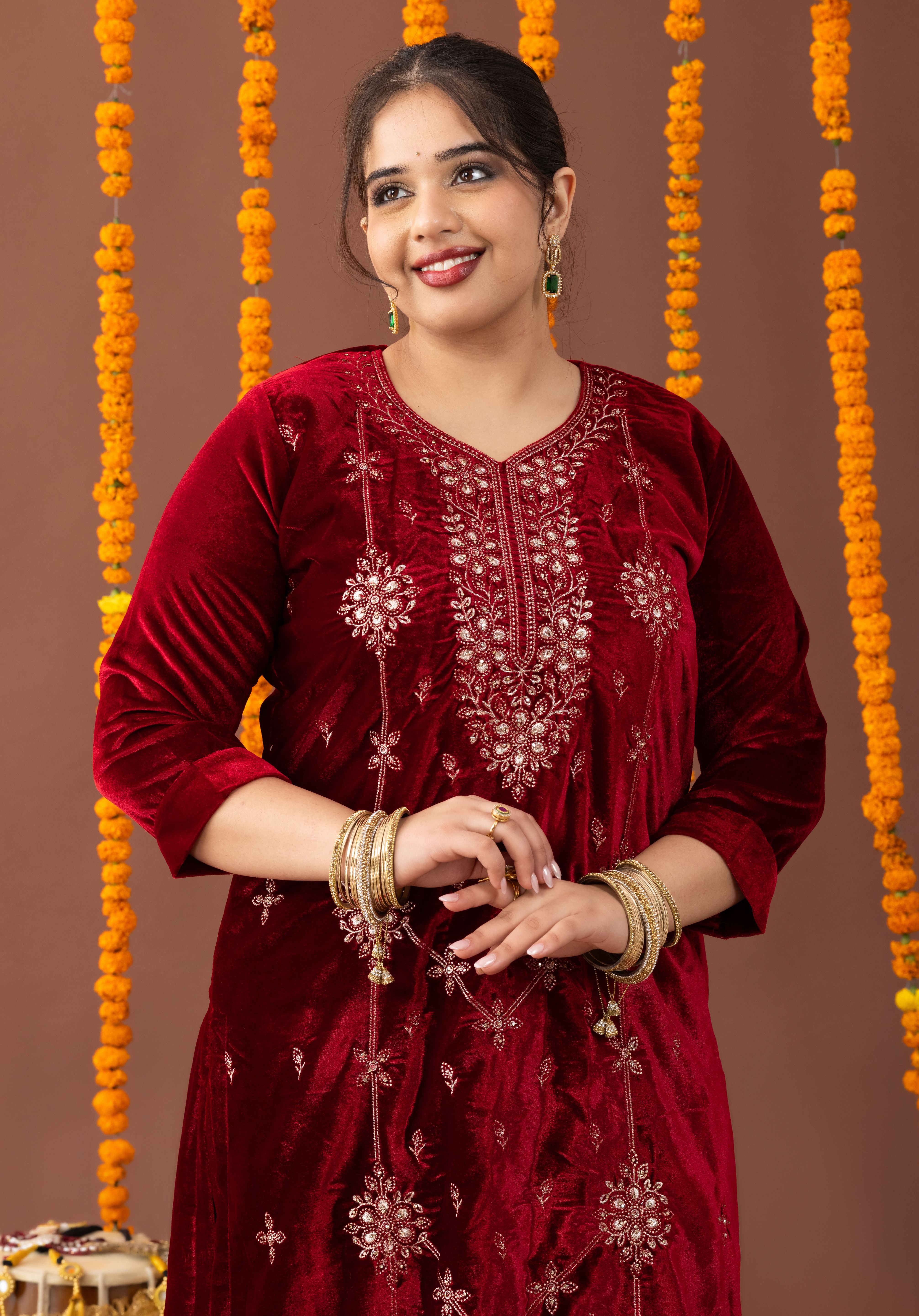 Hunar Velvet 3 Piece Suit Set