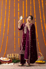 Kainaat Velvet 3 Piece Suit Set