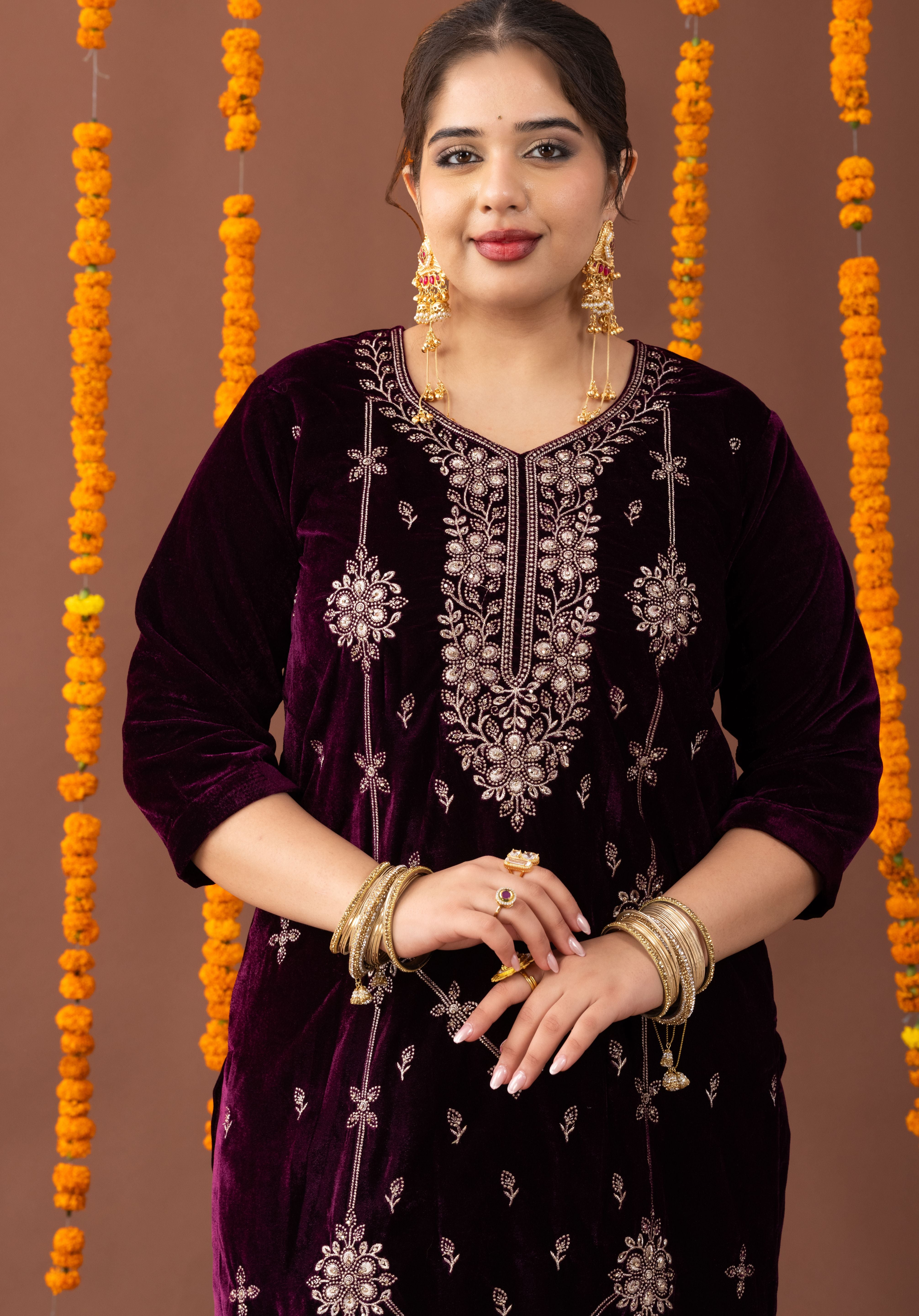 Anum Velvet 3 Piece Suit Set