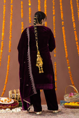 Anum Velvet 3 Piece Suit Set
