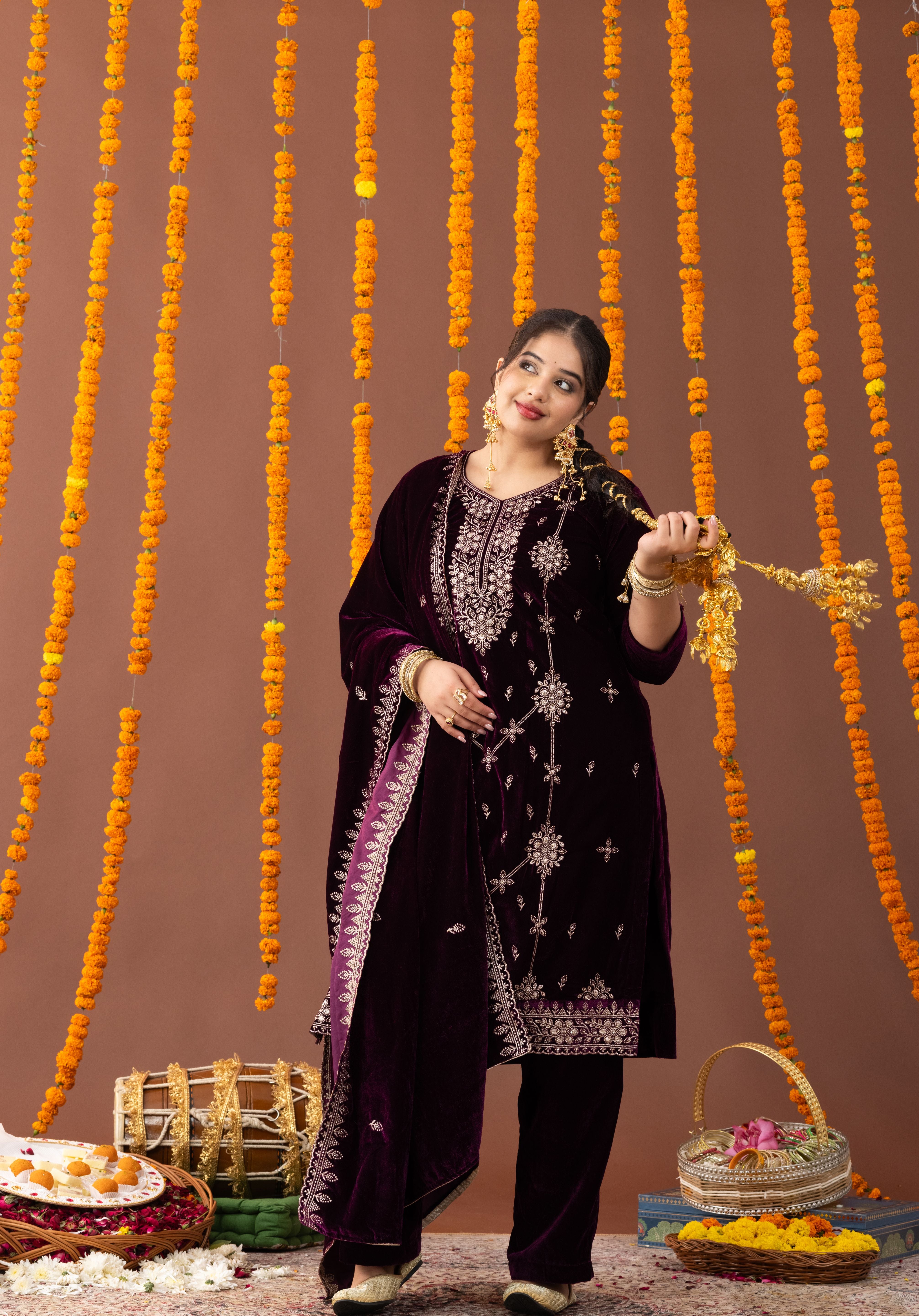 Anum Velvet 3 Piece Suit Set