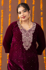 Mahnoor Velvet 3 Piece Suit Set