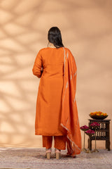 Rooh-e-Rust Kurta Set