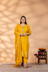 Sunehri Bahar Kurta Set