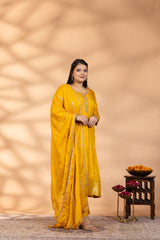 Sunehri Bahar Kurta Set