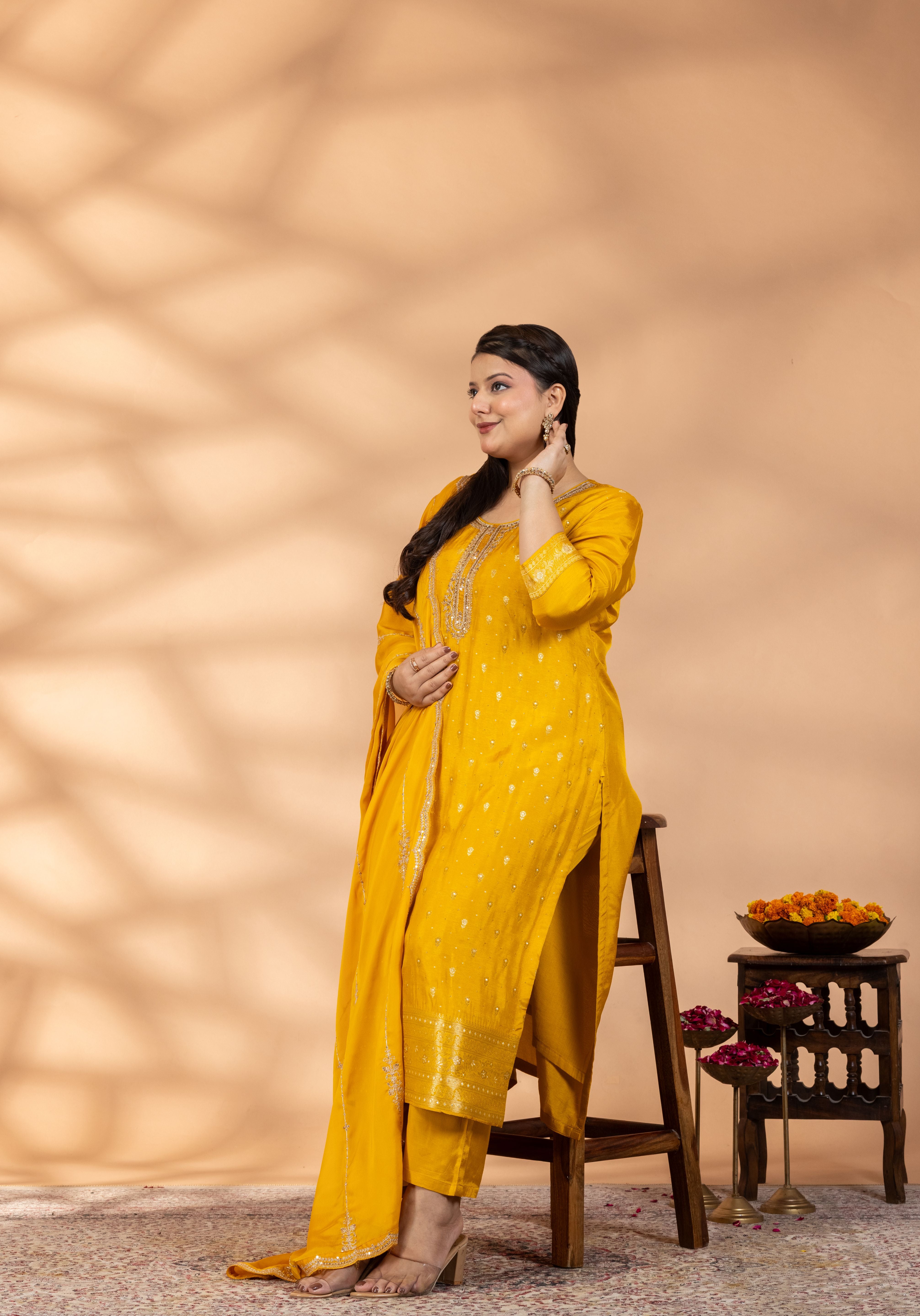 Sunehri Bahar Kurta Set