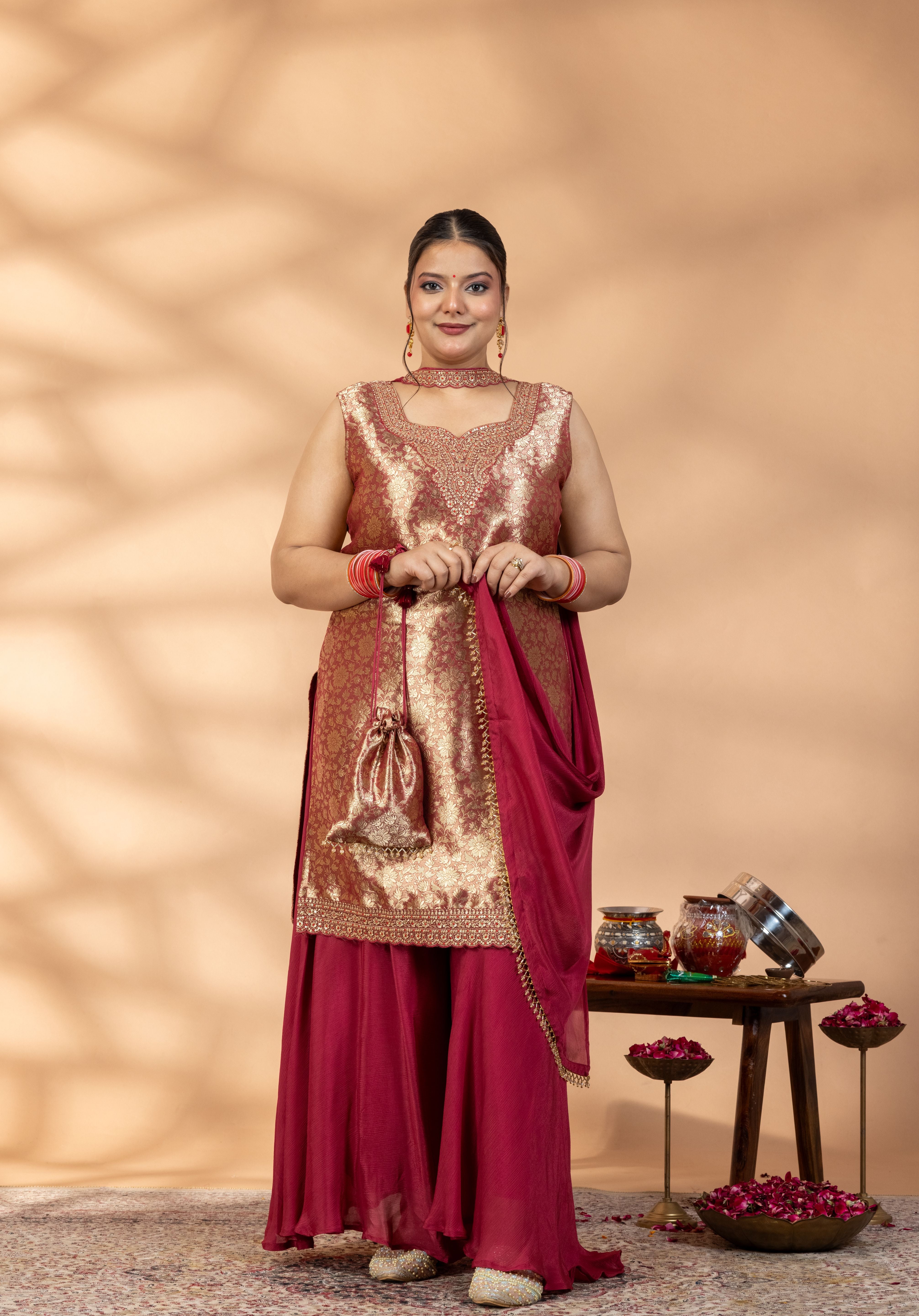 Ruhani Kurta Set with potl