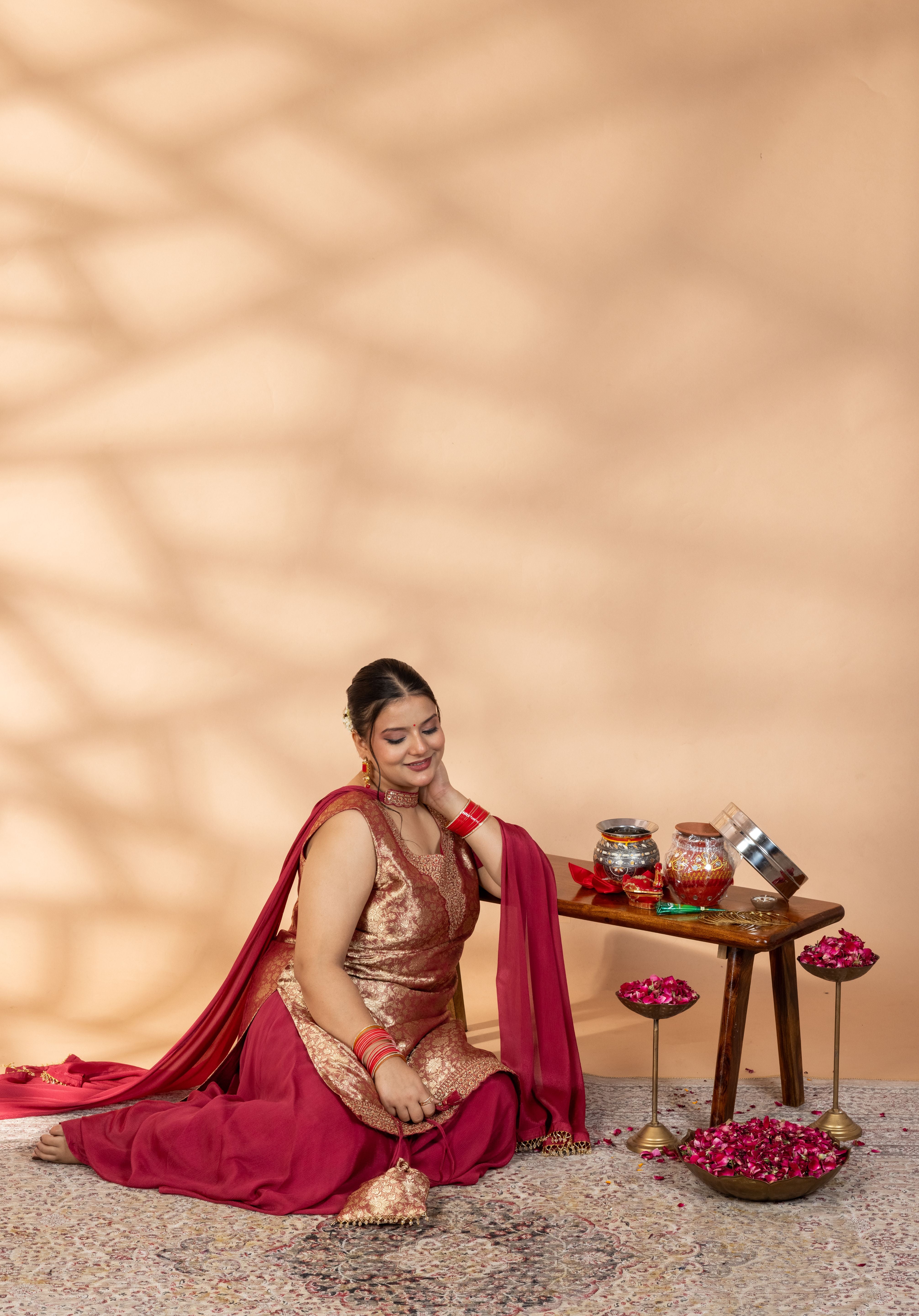 Ruhani Kurta Set with potl