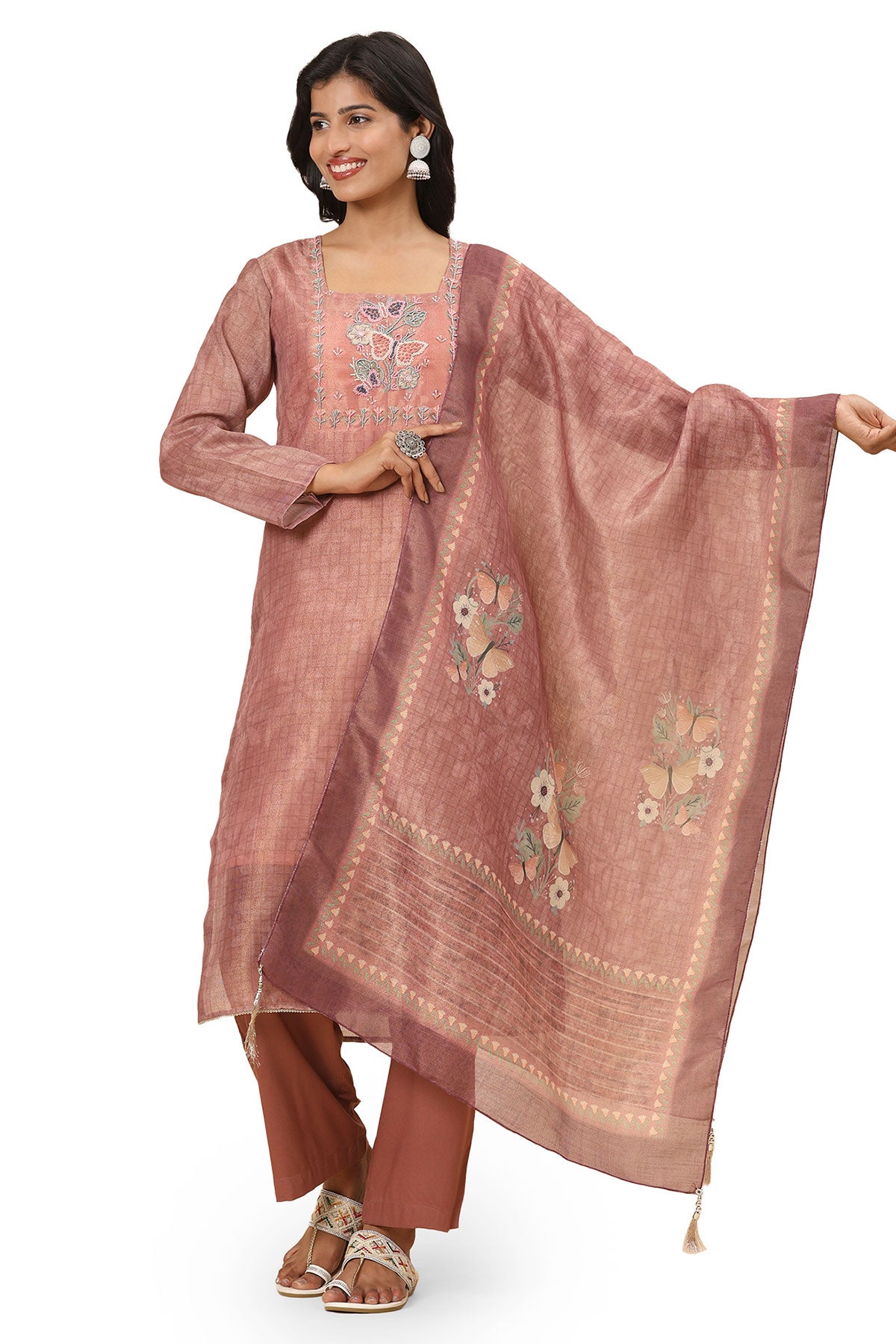 Elegance Unstitched: Classic Kurta Set Mauve