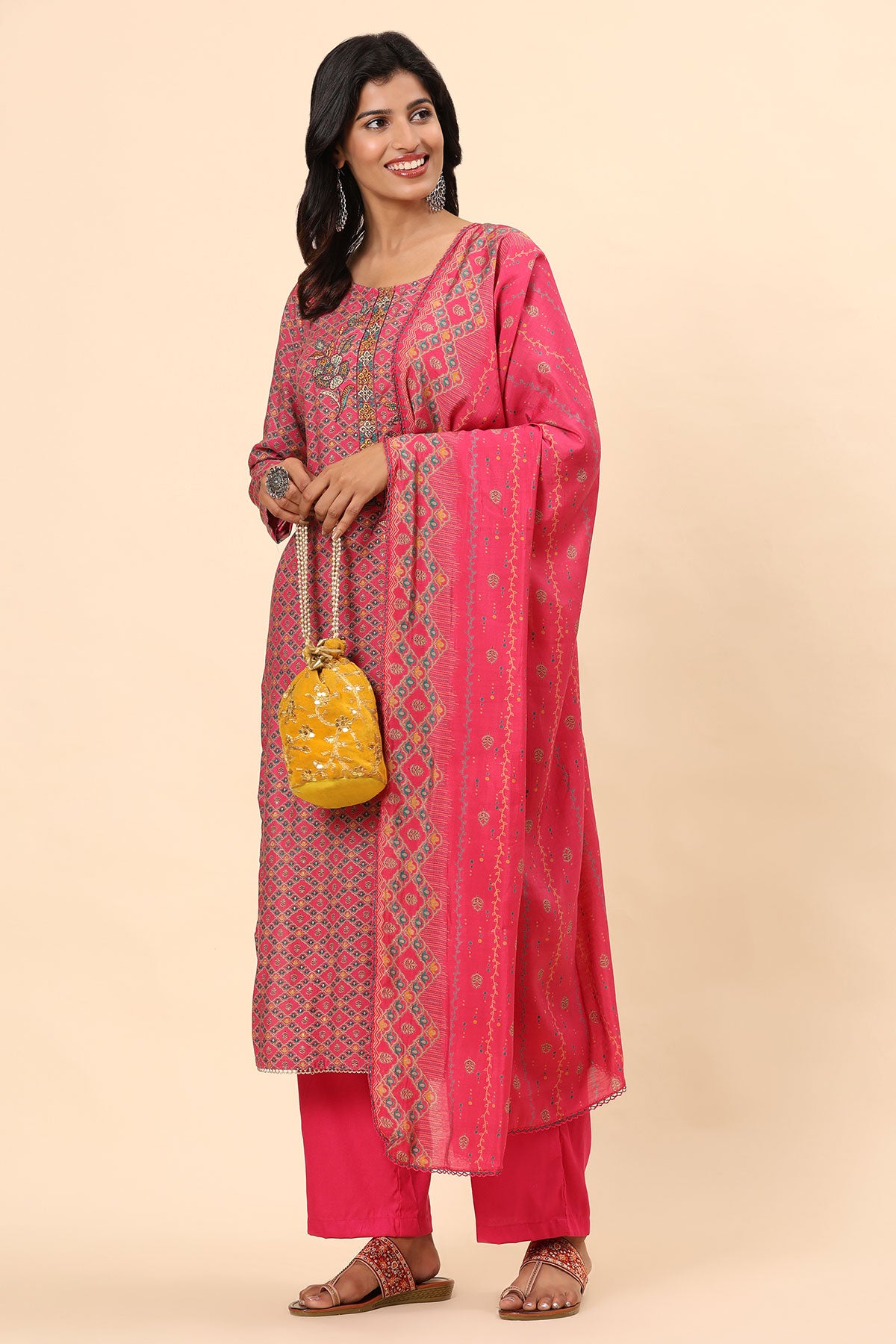 Elegance Unstitched: Classic Kurta Set Pink