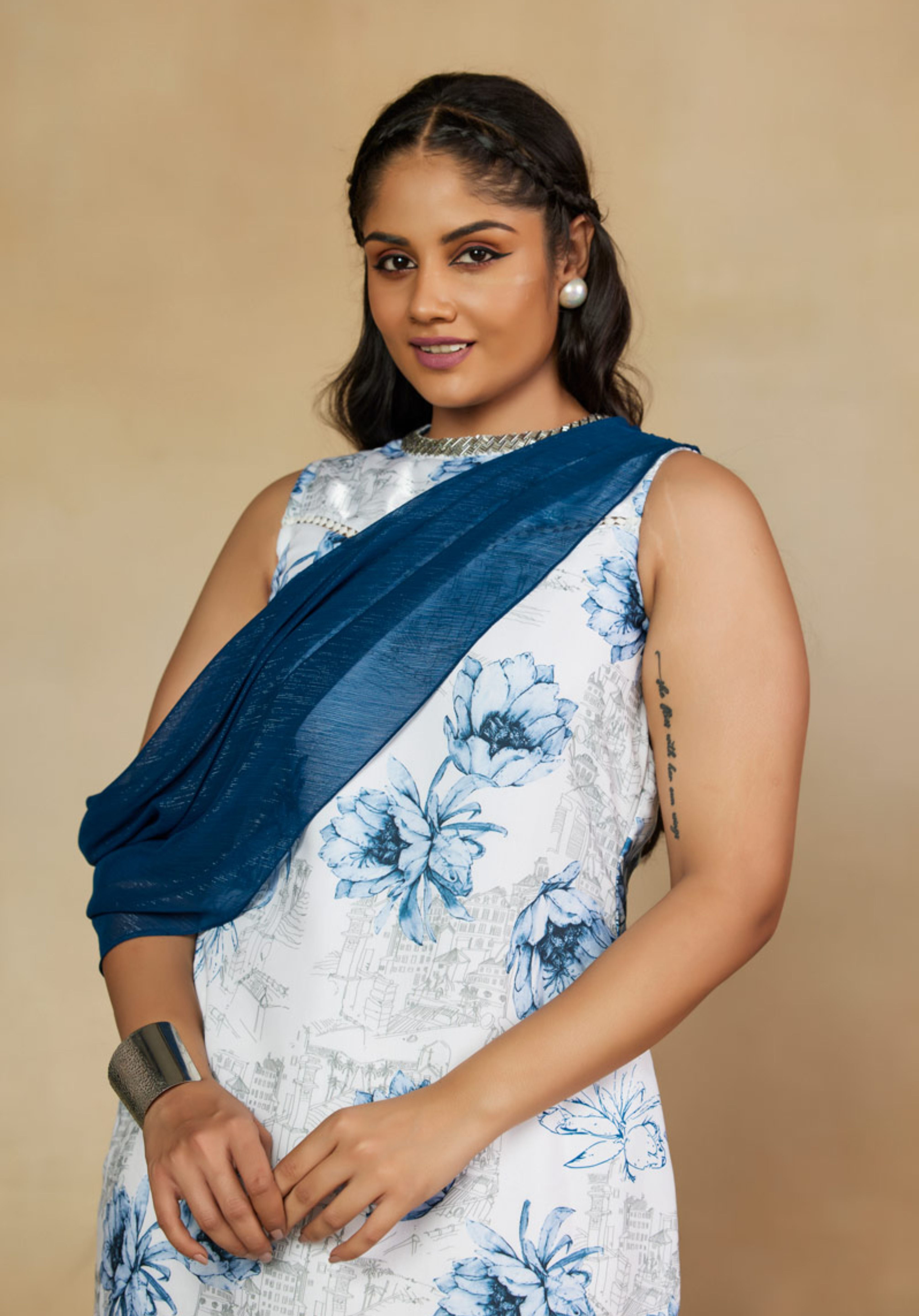 Tempting White and Blue Floral Print Statement Gown