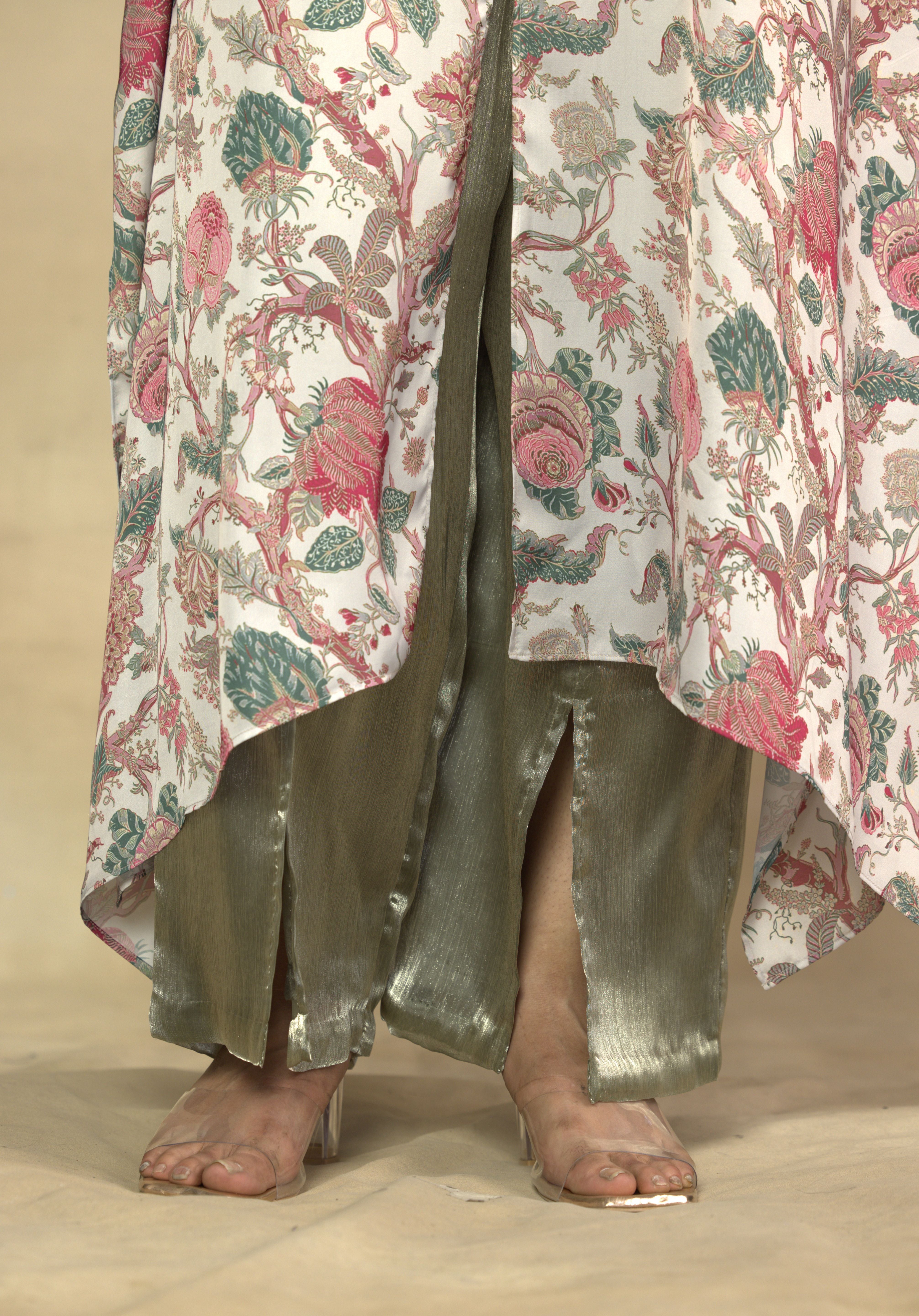 Enchanting V-Neck Printed Co-Ord Set