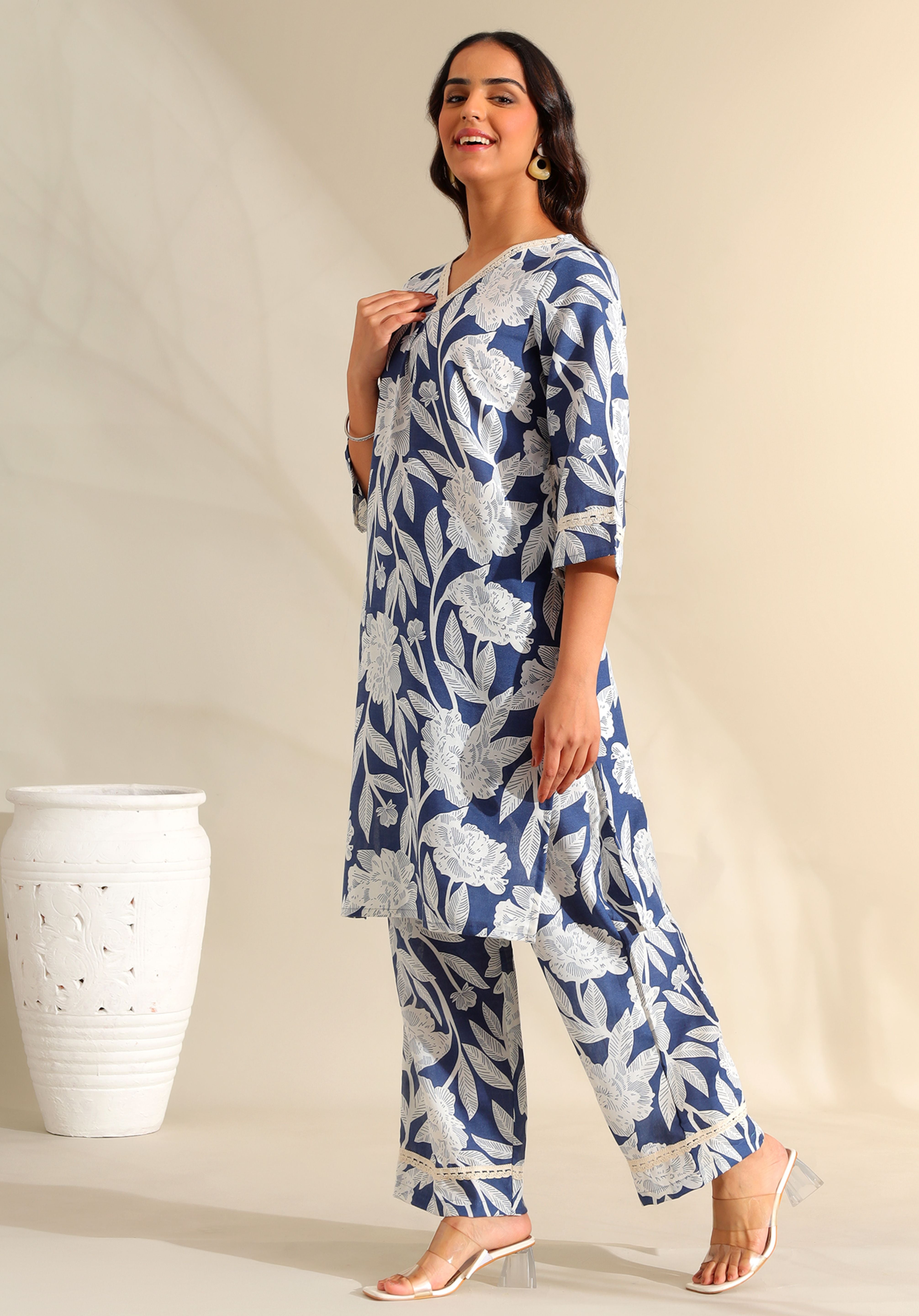 Meera Indigo Bloom Kurta Set