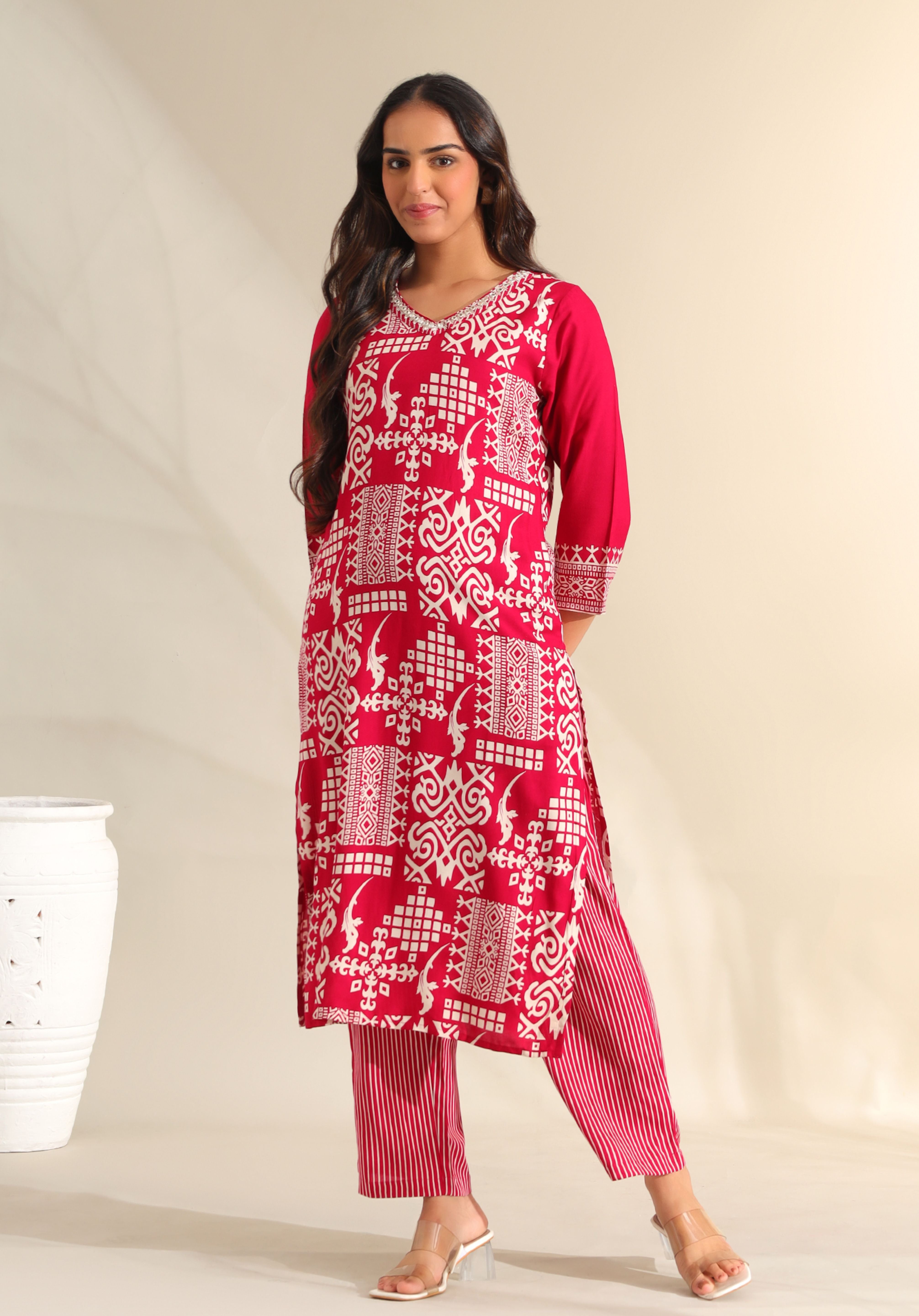 Avni Magenta Mosaic Ikat Kurta Set