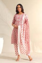 Avni Floral Booti Block Print Kurta Set