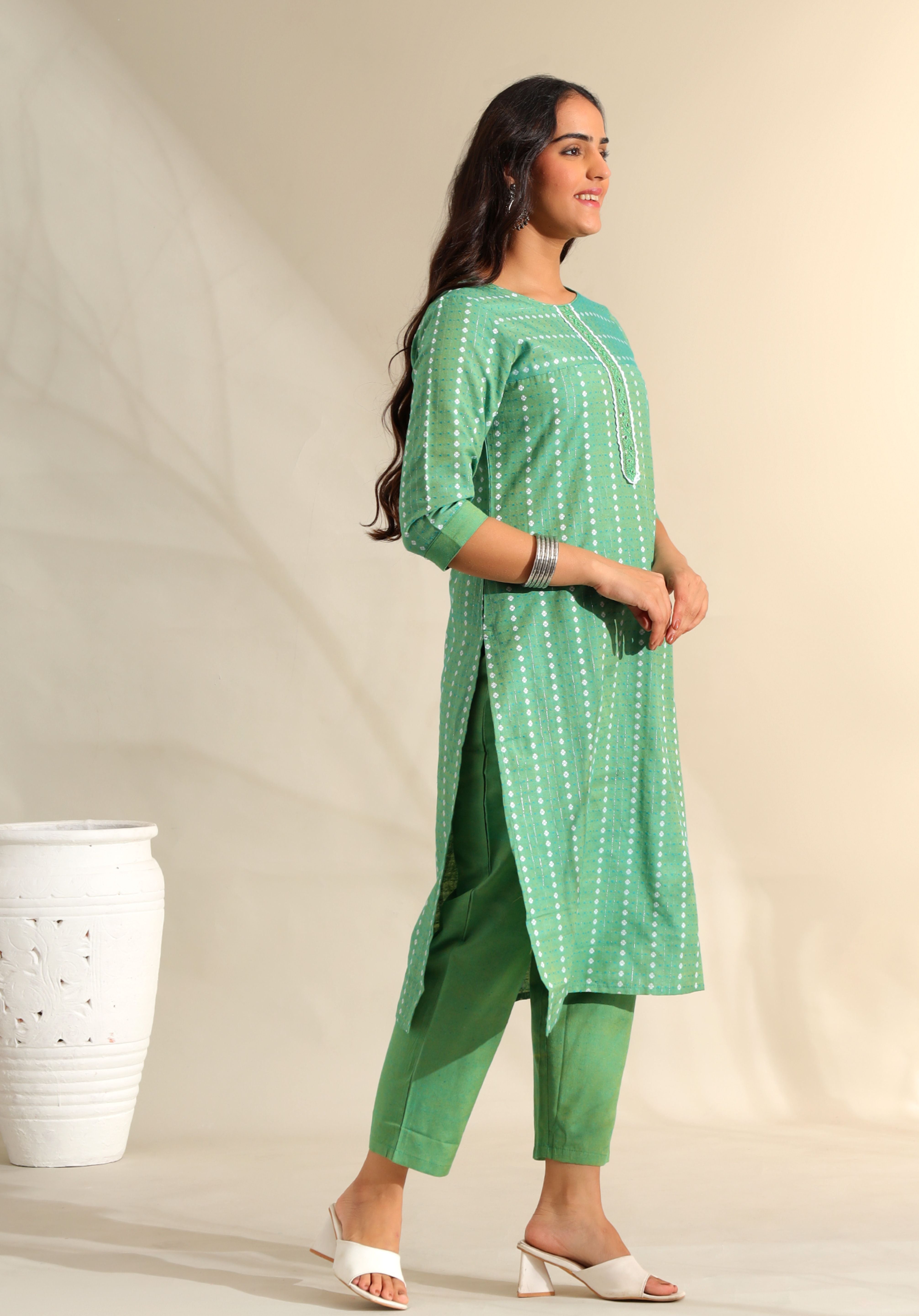 Shanvi Sea-Mist Bandhani Kurta Set
