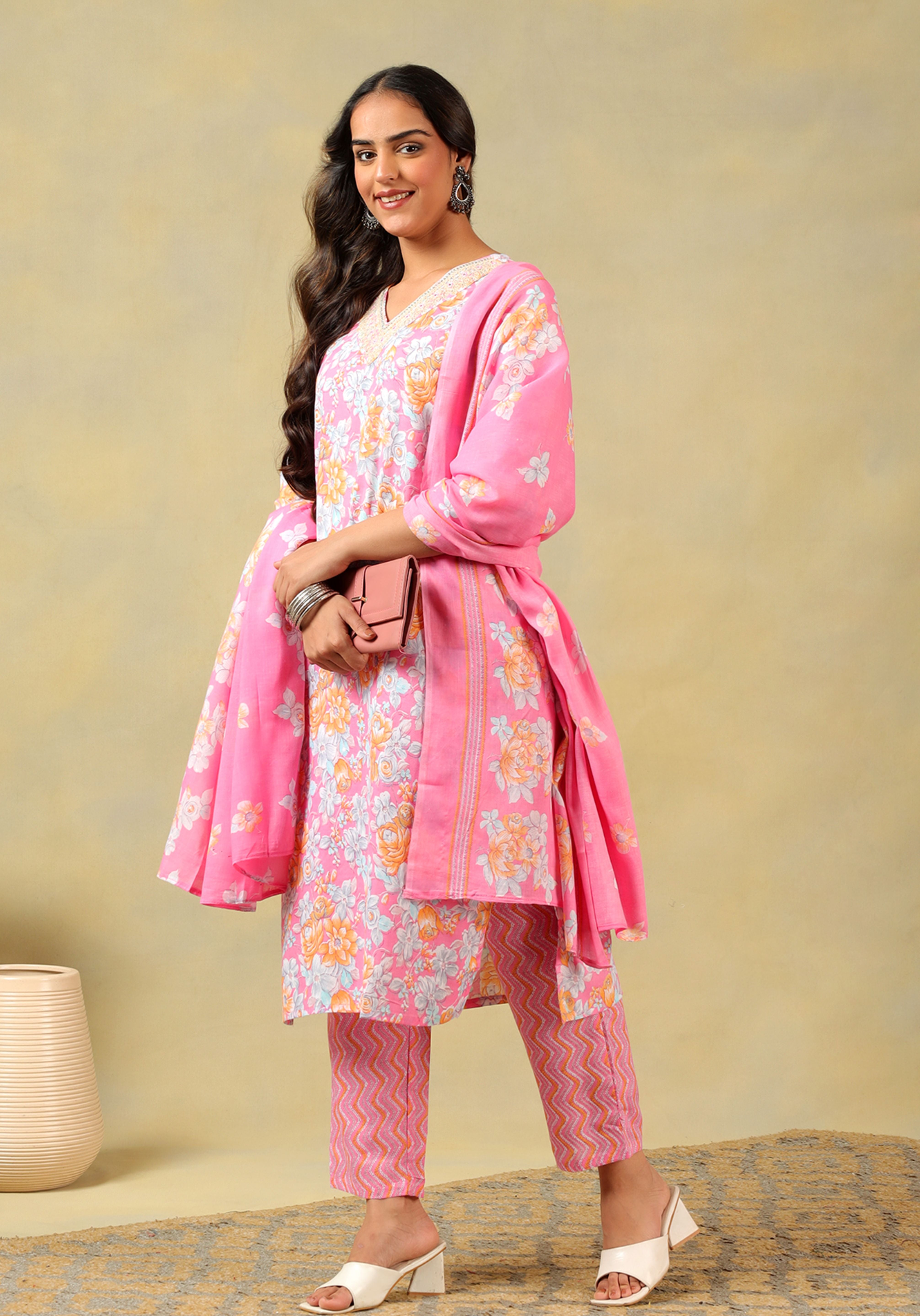 Ishika Rose Garden Suit Set