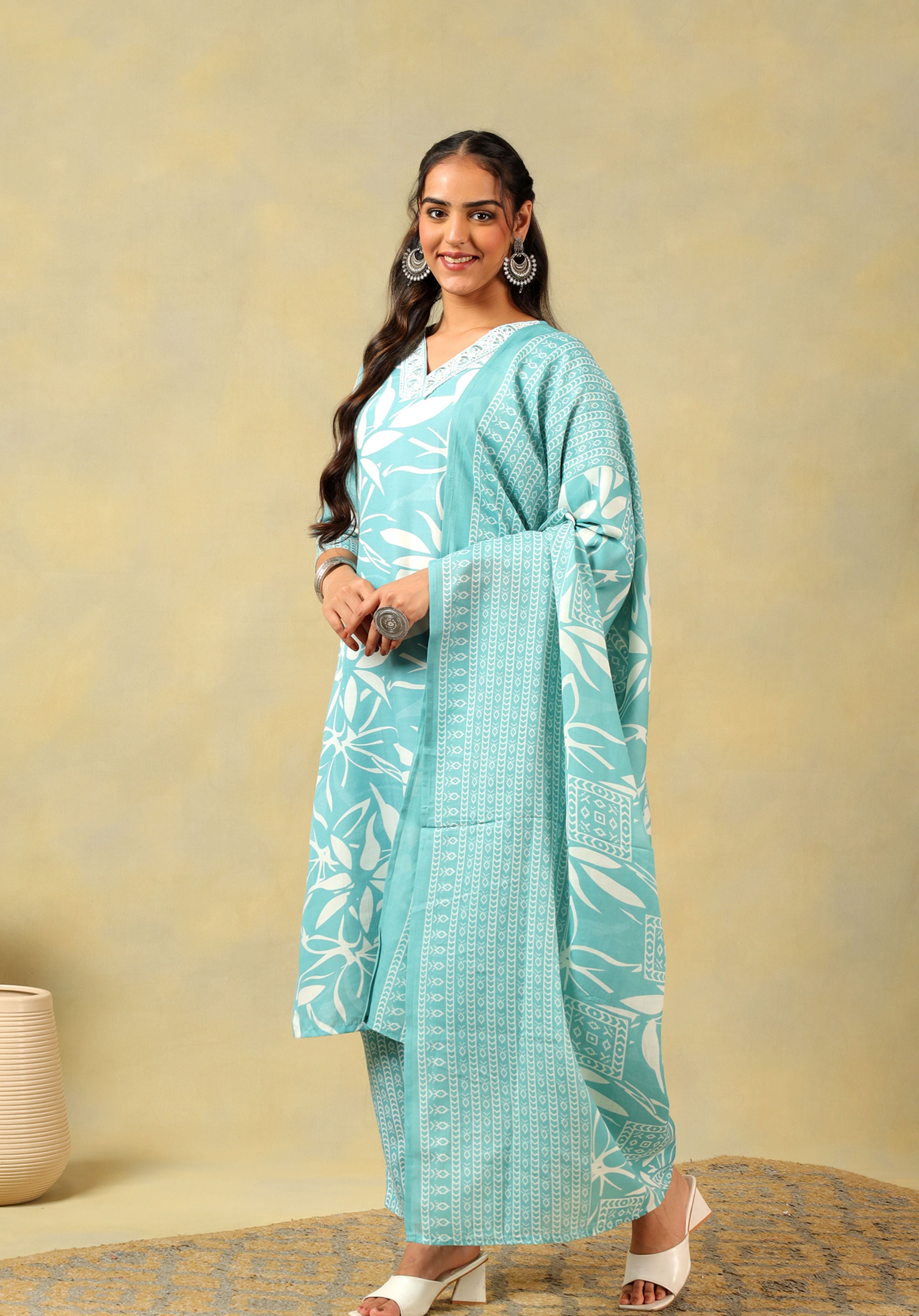 Diya Seafoam Leaf Suit Set