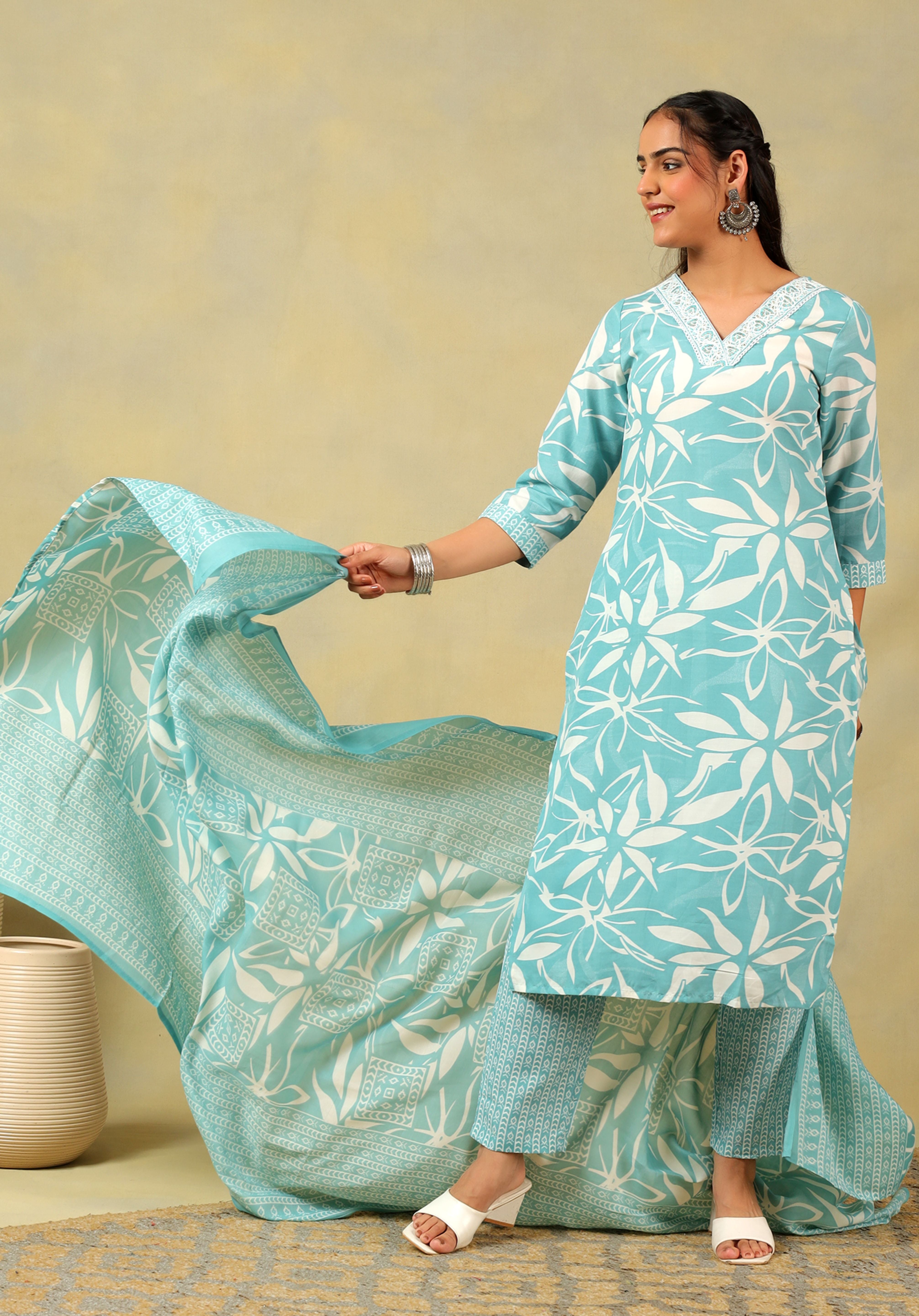 Diya Seafoam Leaf Suit Set