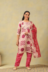Saanvi Monochrome Geometric Block Print Suit Set