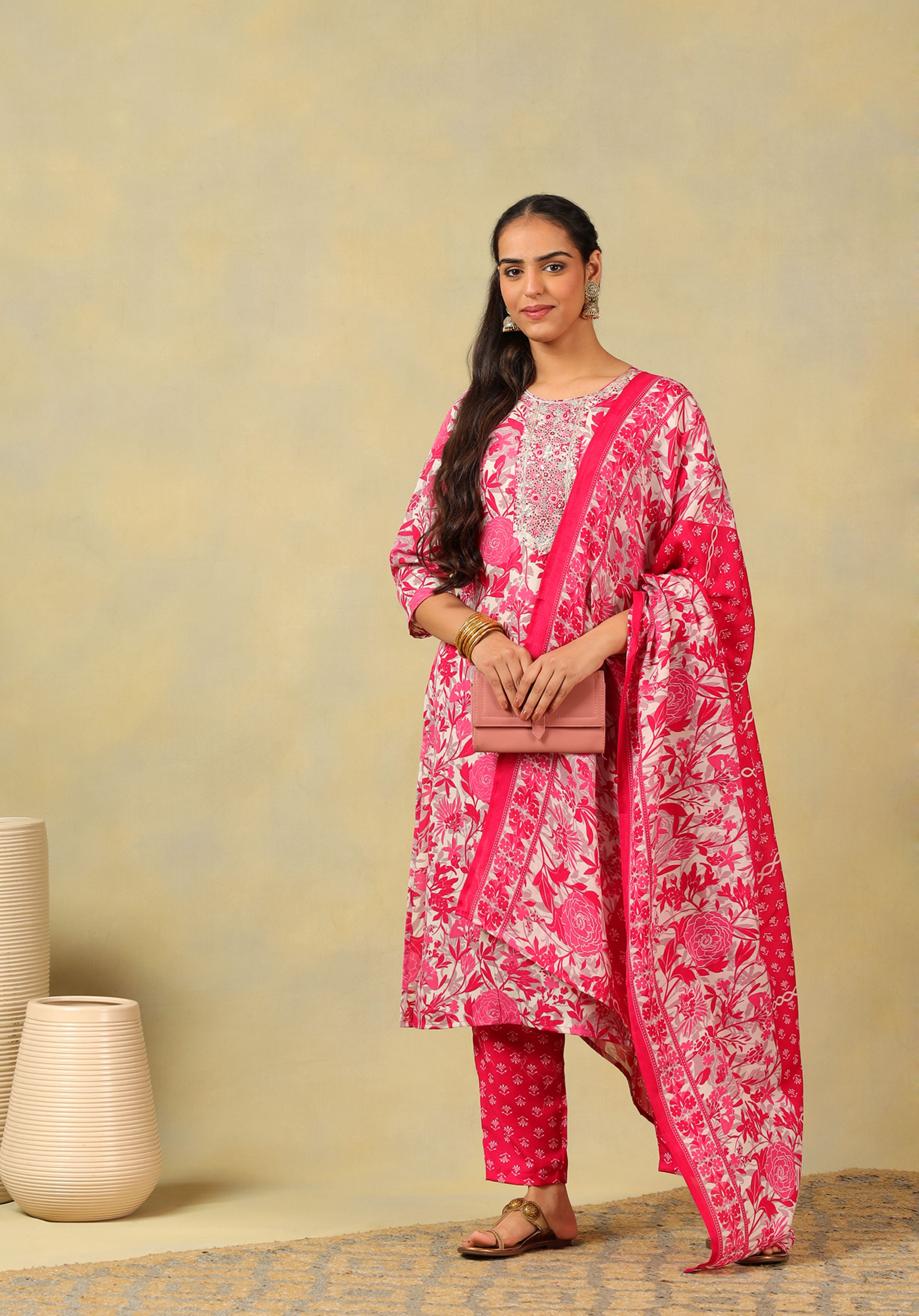 Ishwari Rani Rose Suit Set