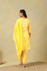 Myra Sunny Leafy Bloom Kurta Set