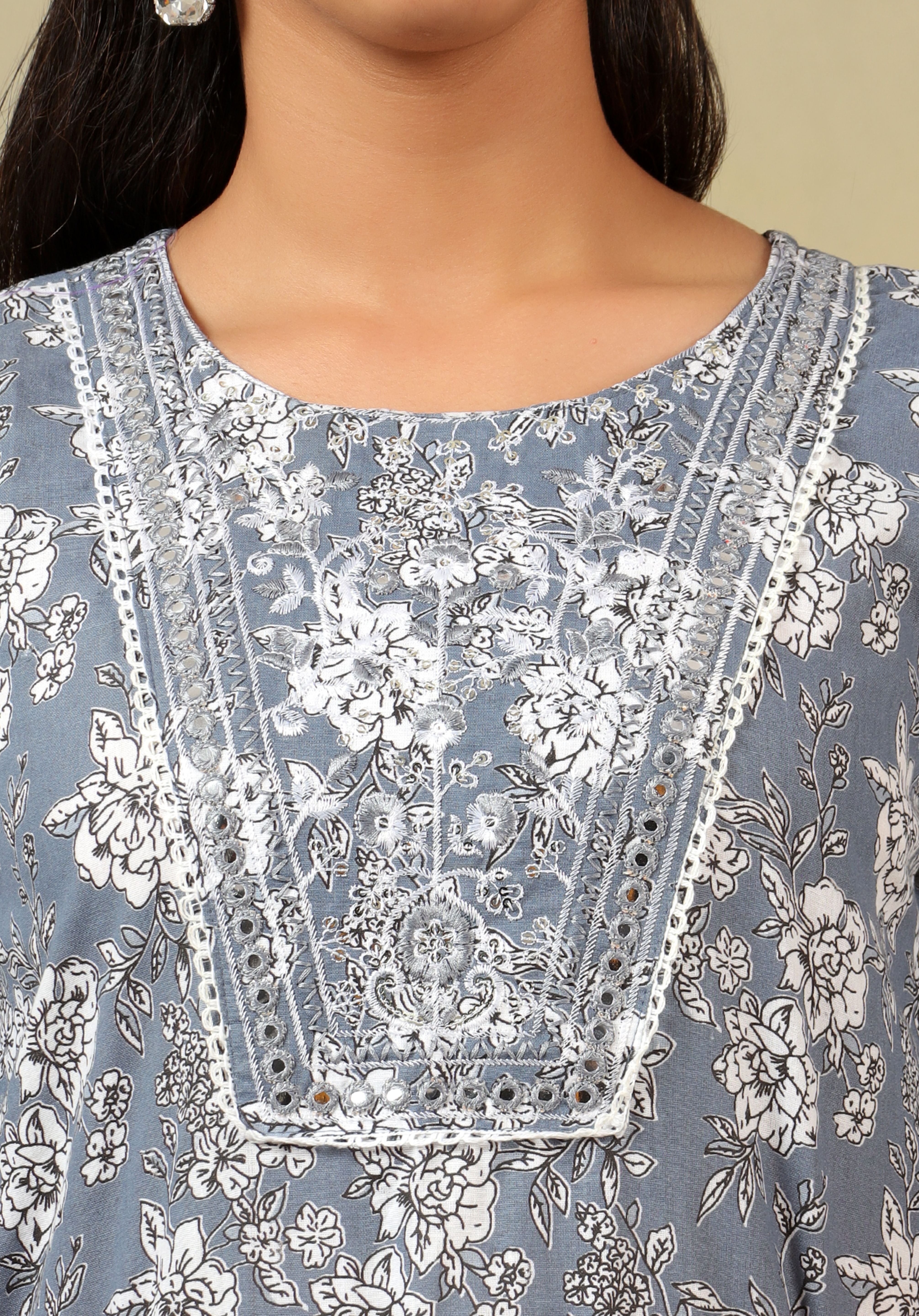 Advika Slate Floral Bloom Kurta Set