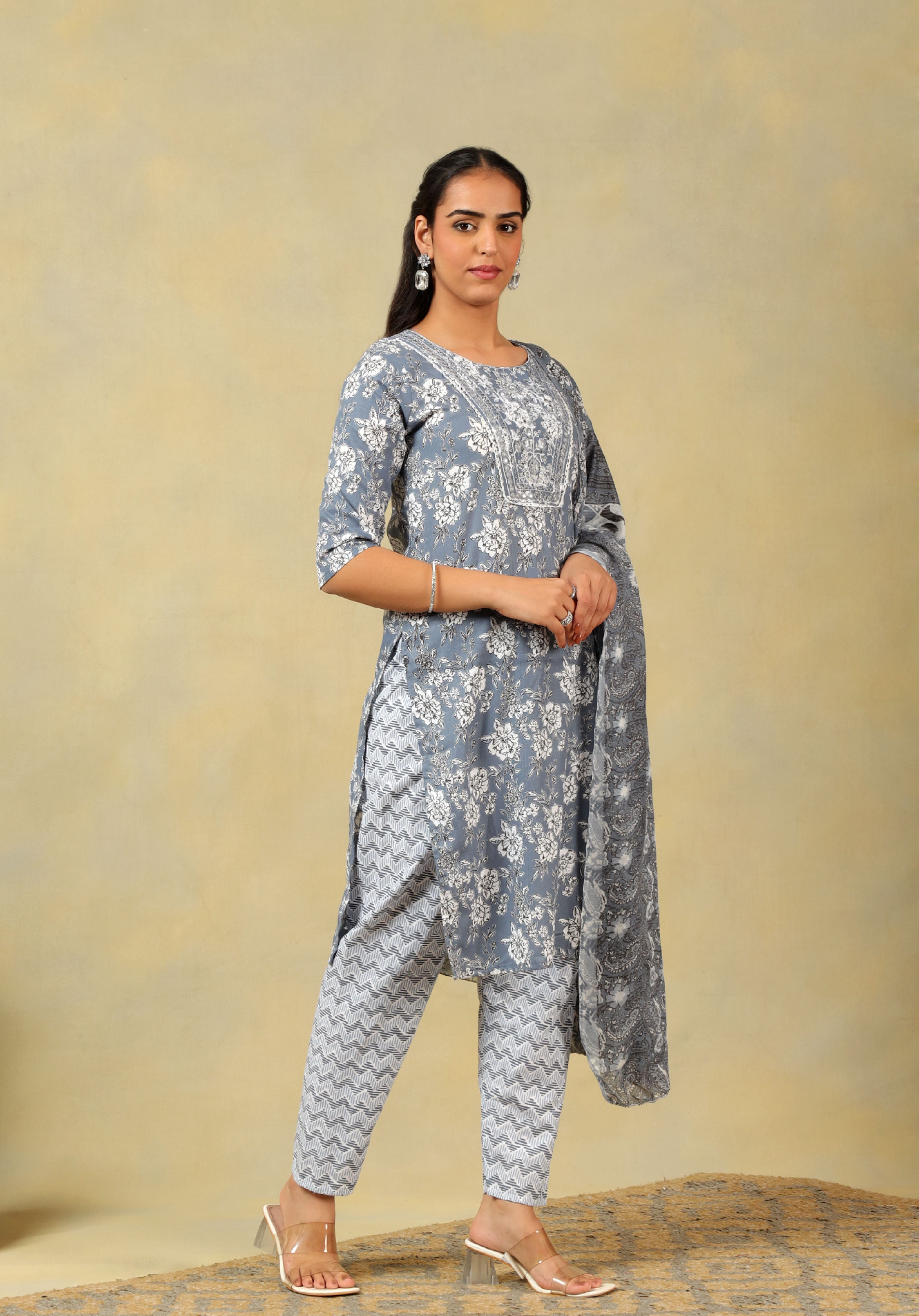 Advika Slate Floral Bloom Kurta Set