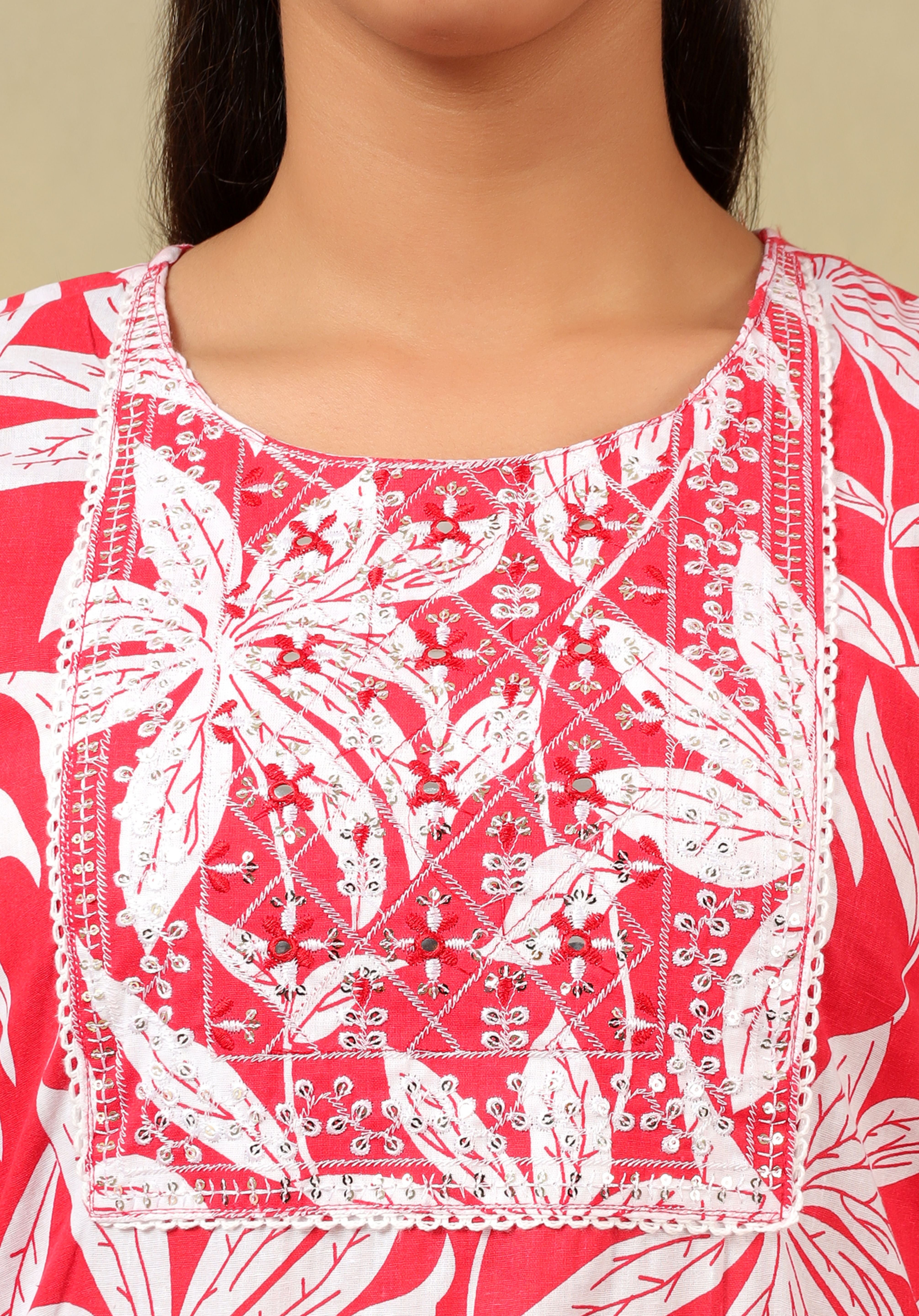 Saanjh Lily Floral Motif Kurta Set