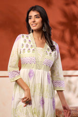 Ira Lavanya Kalidaar